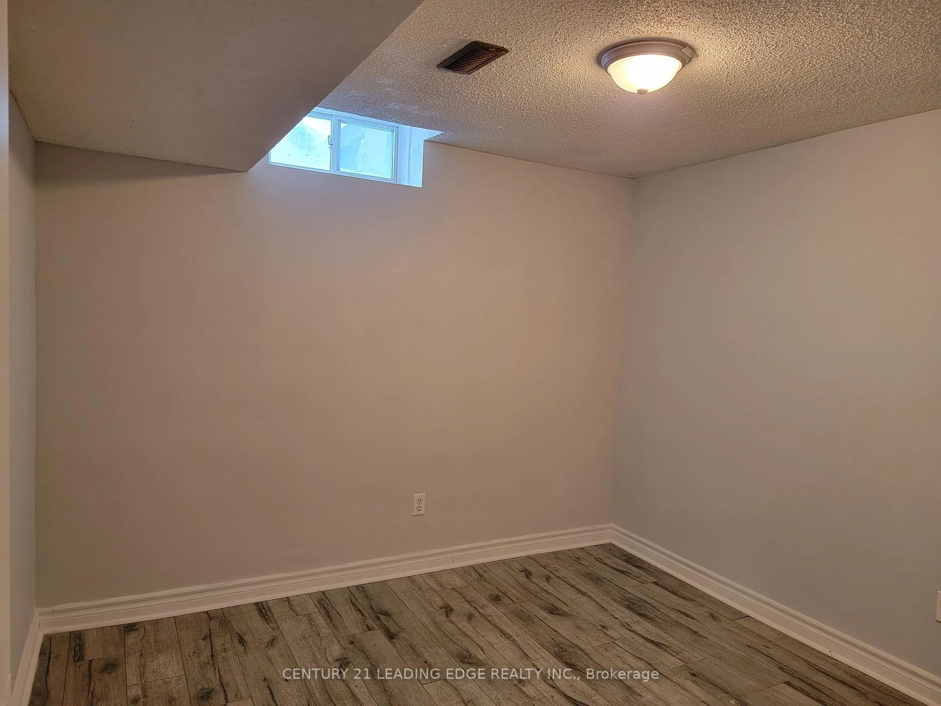 Photo 8 of Unit BSMT, 60 Mary Pearson Drive, Markham, Middlefield — HOMEH