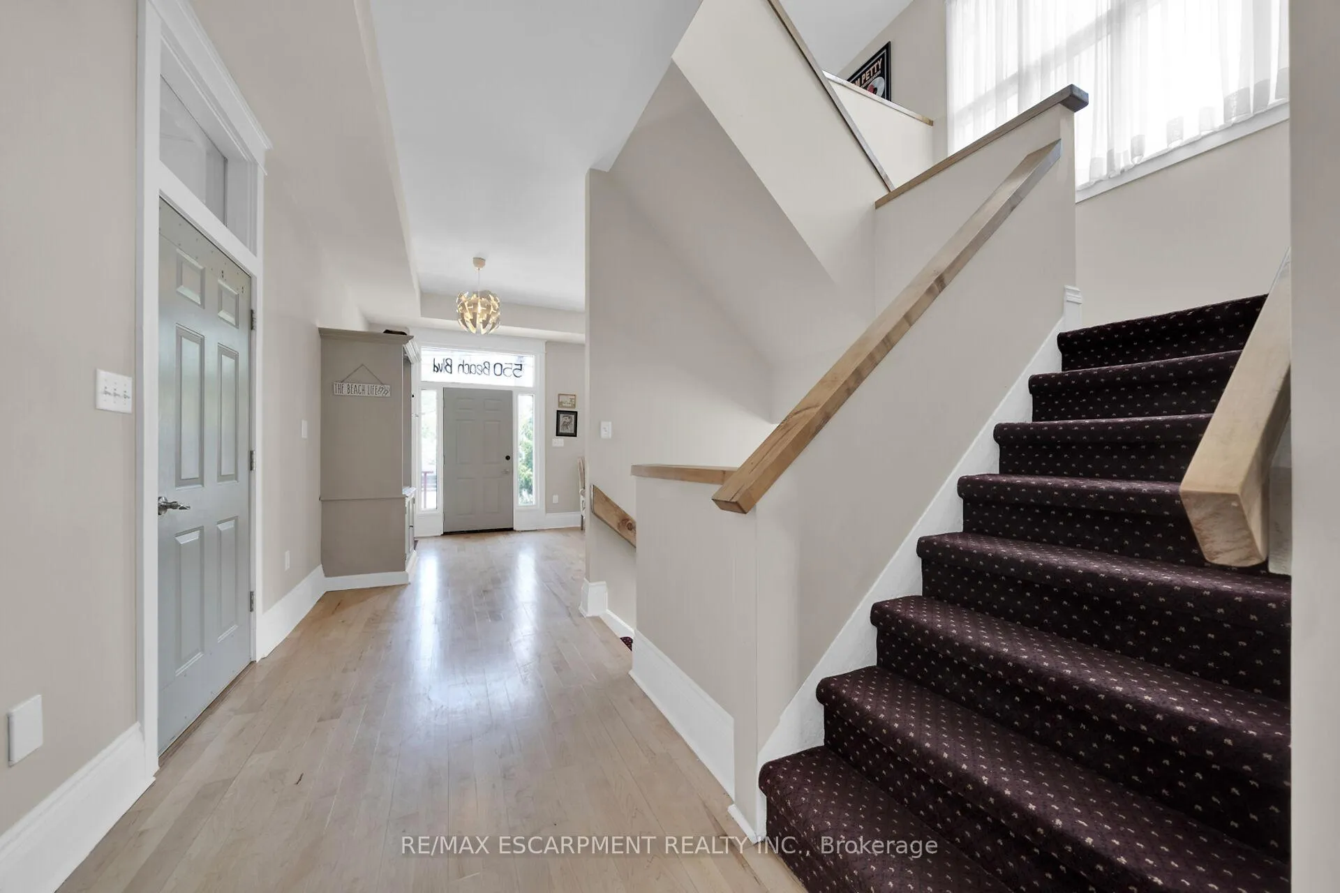Photo 12 of 550 Beach Boulevard, Hamilton, Hamilton Beach — HOMEH