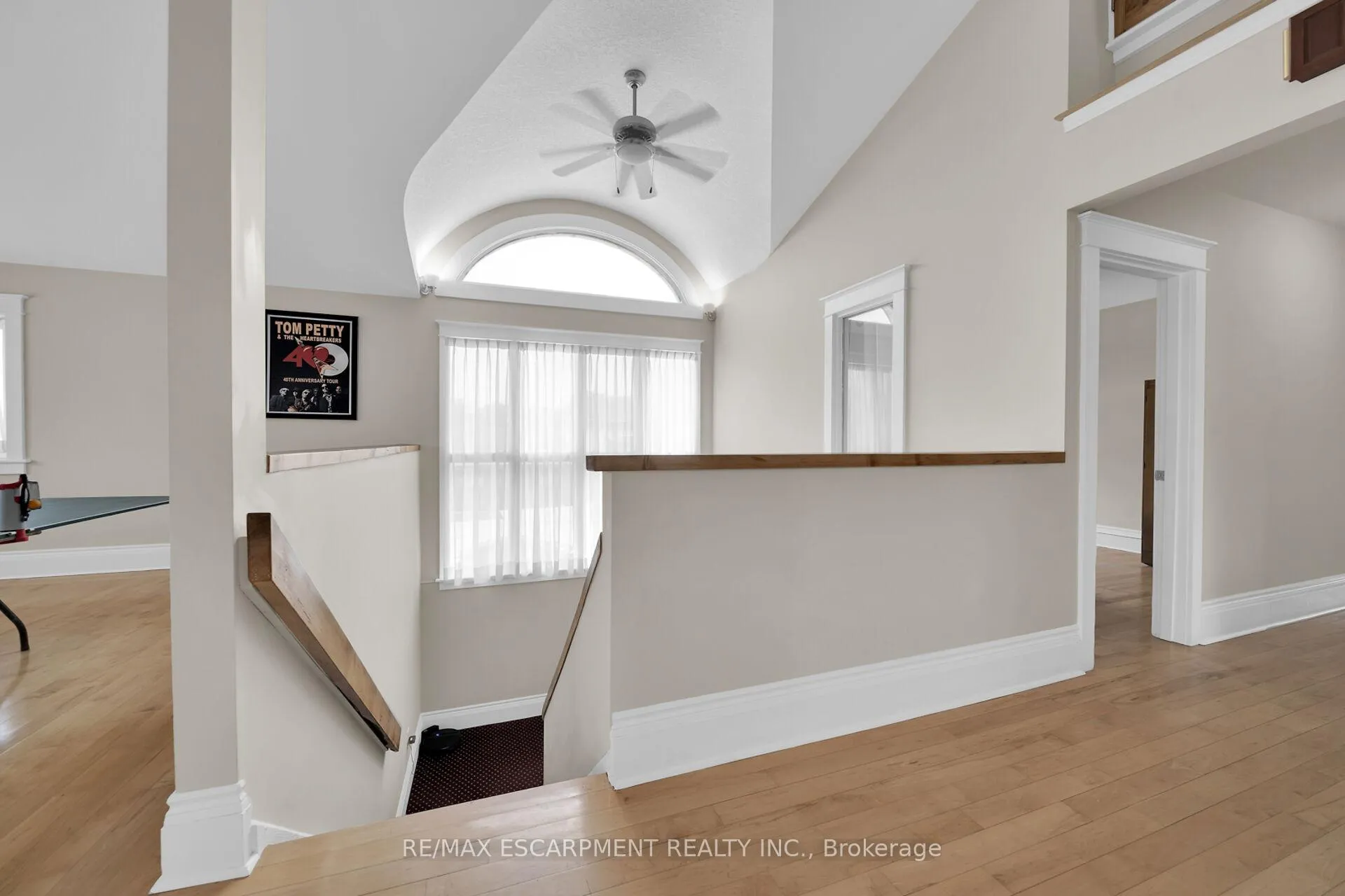 Photo 14 of 550 Beach Boulevard, Hamilton, Hamilton Beach — HOMEH