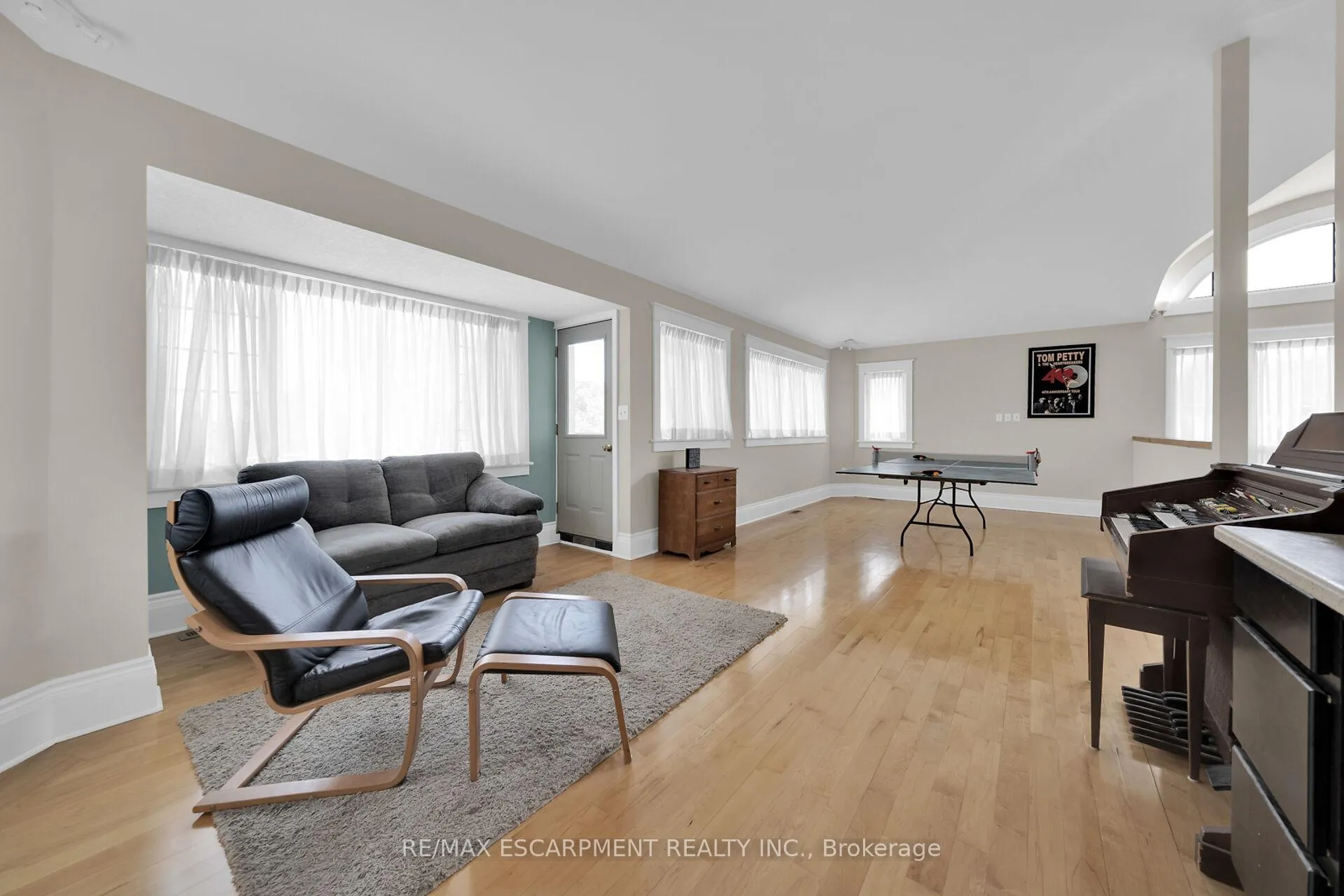 Photo 18 of 550 Beach Boulevard, Hamilton, Hamilton Beach — HOMEH
