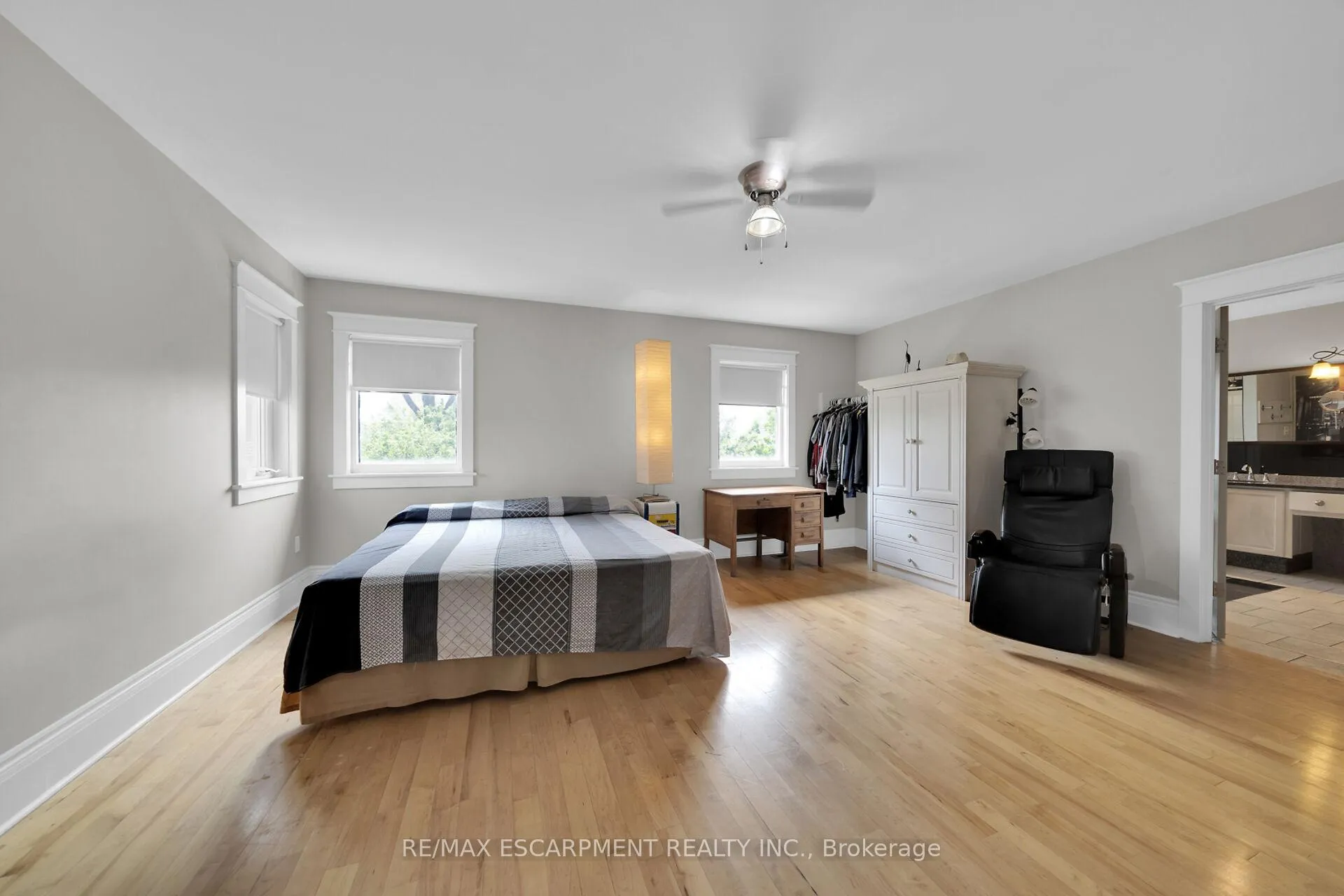 Photo 24 of 550 Beach Boulevard, Hamilton, Hamilton Beach — HOMEH