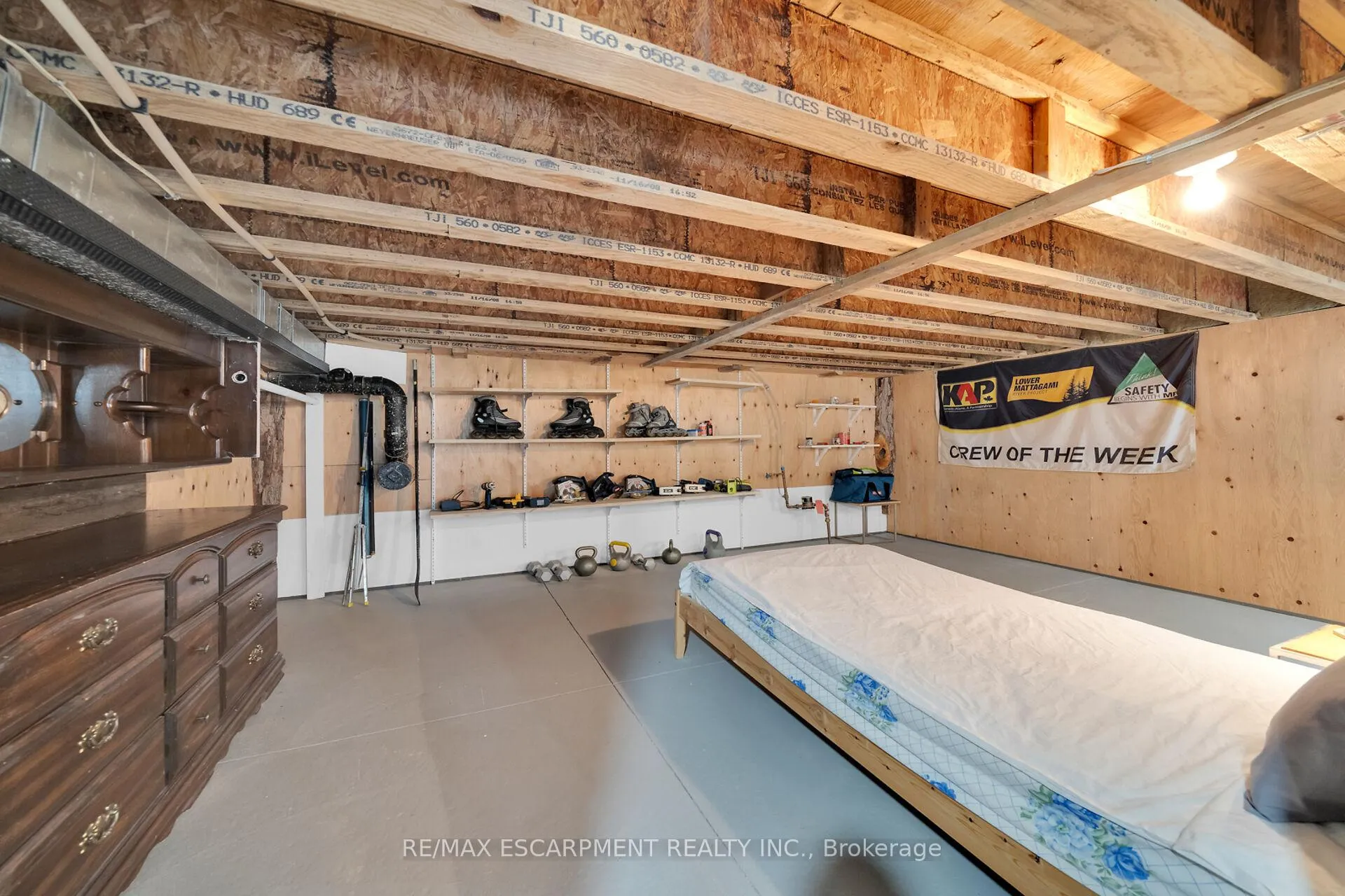 Photo 41 of 550 Beach Boulevard, Hamilton, Hamilton Beach — HOMEH