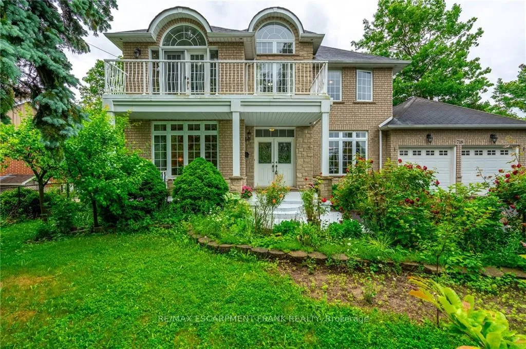 Photo 2 of 718 Rymal Road E, Hamilton, Broughton — HOMEH