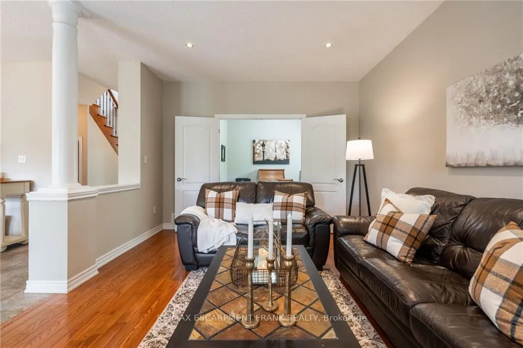 Photo 6 of 718 Rymal Road E, Hamilton, Broughton — HOMEH