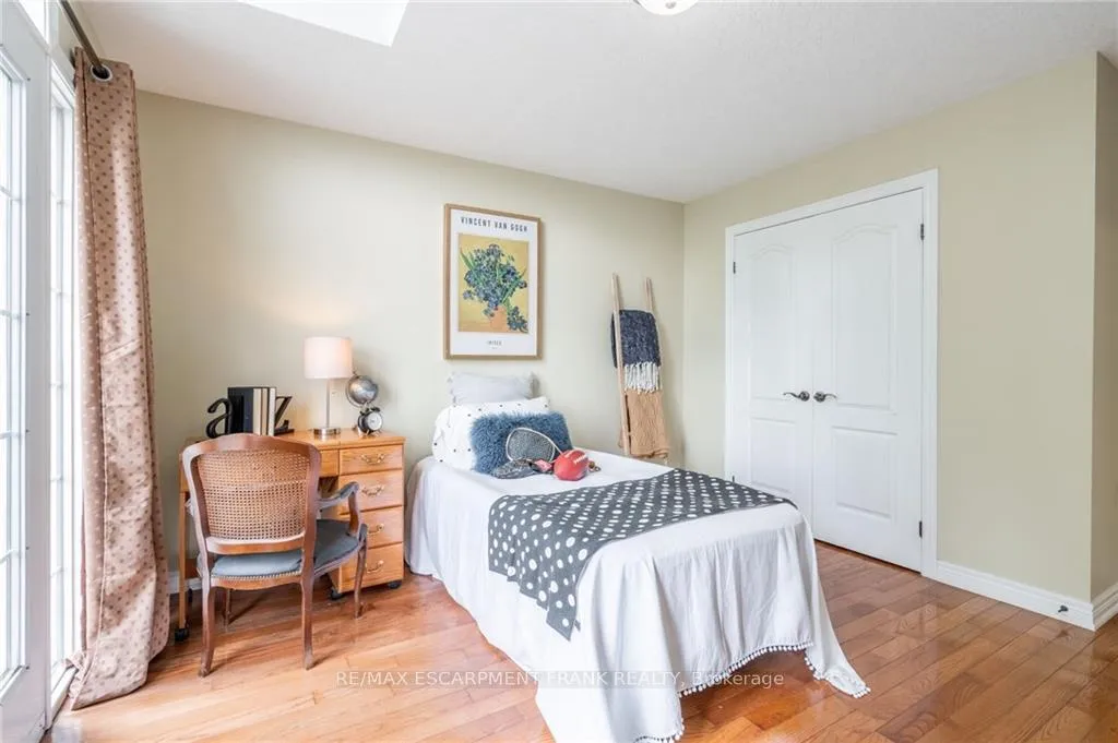 Photo 30 of 718 Rymal Road E, Hamilton, Broughton — HOMEH