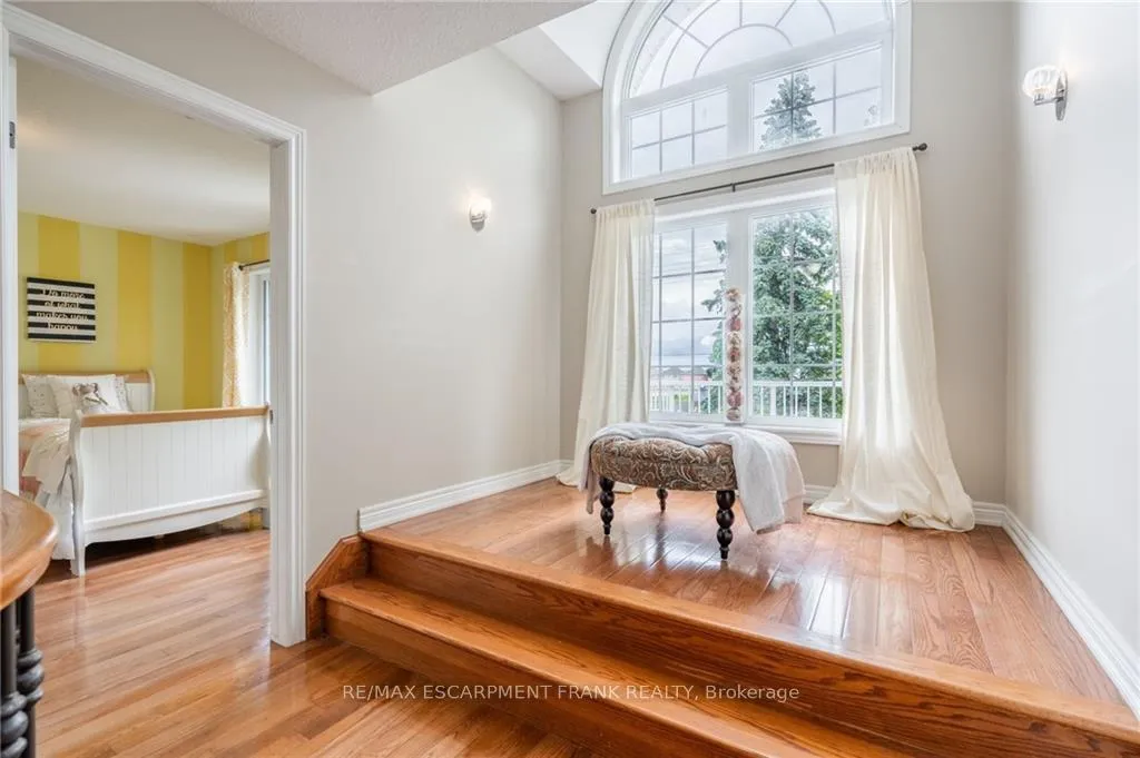 Photo 33 of 718 Rymal Road E, Hamilton, Broughton — HOMEH