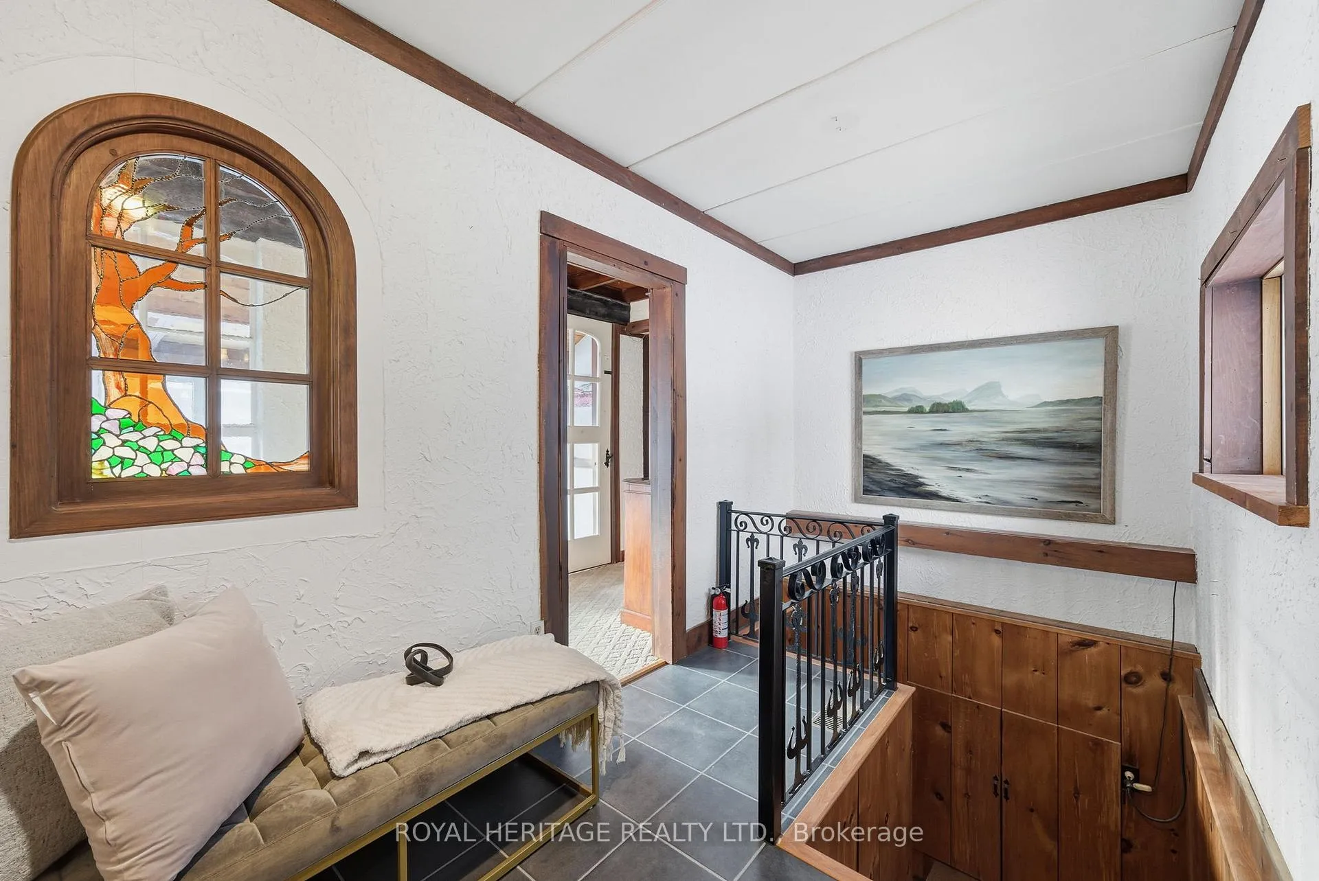 Photo 3 of 1385 Raglan Road E, Oshawa, Rural Oshawa — HOMEH
