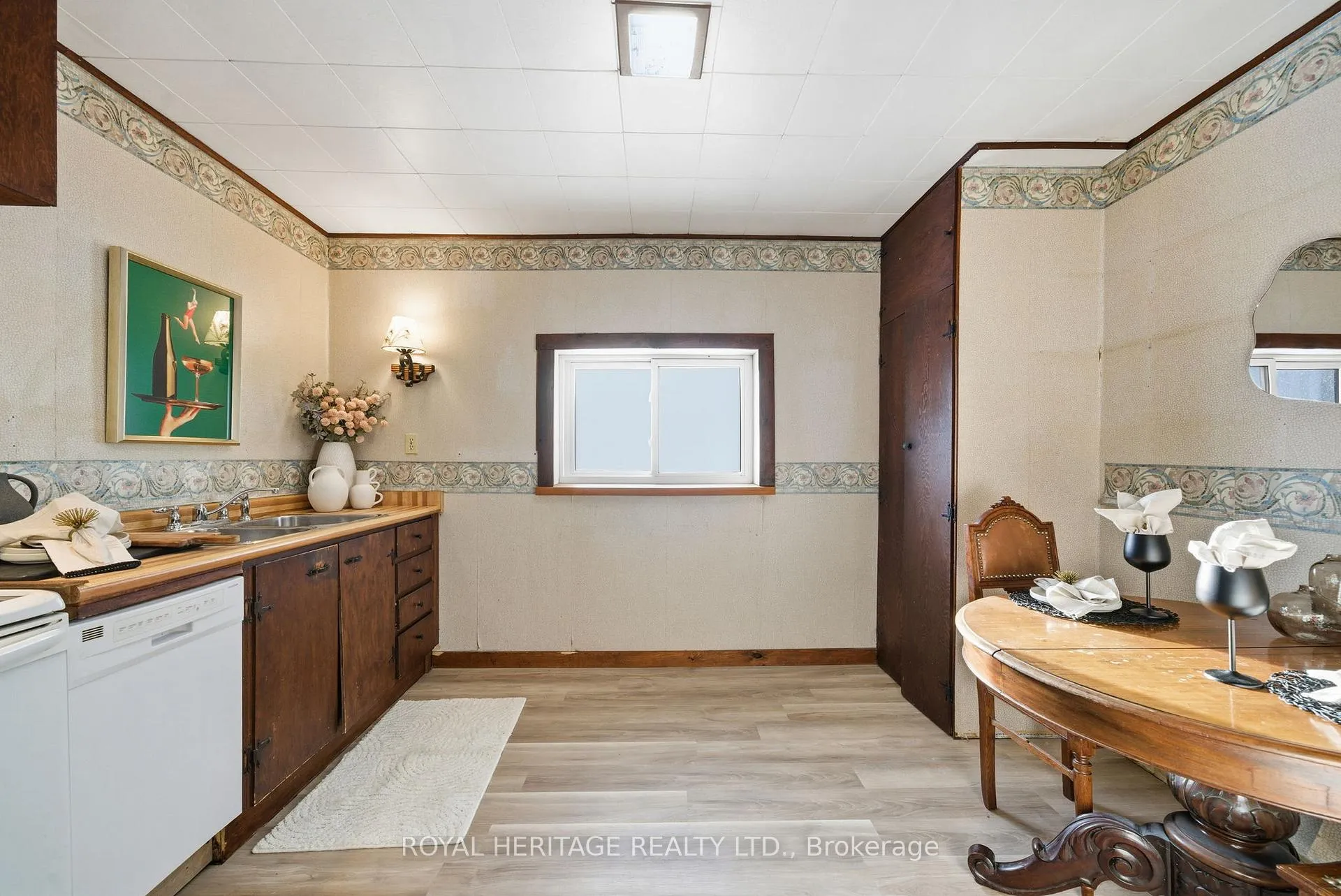 Photo 9 of 1385 Raglan Road E, Oshawa, Rural Oshawa — HOMEH