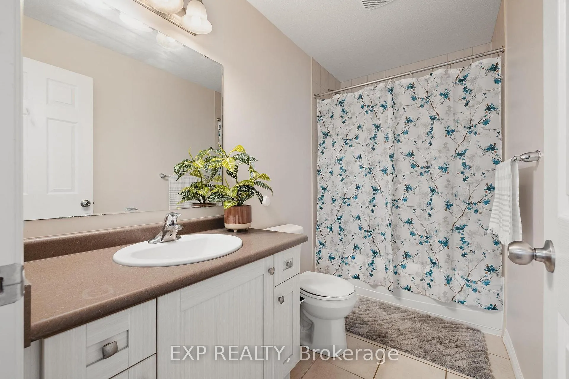 Photo 15 of Unit 47, 1989 Ottawa Street S, Kitchener — HOMEH