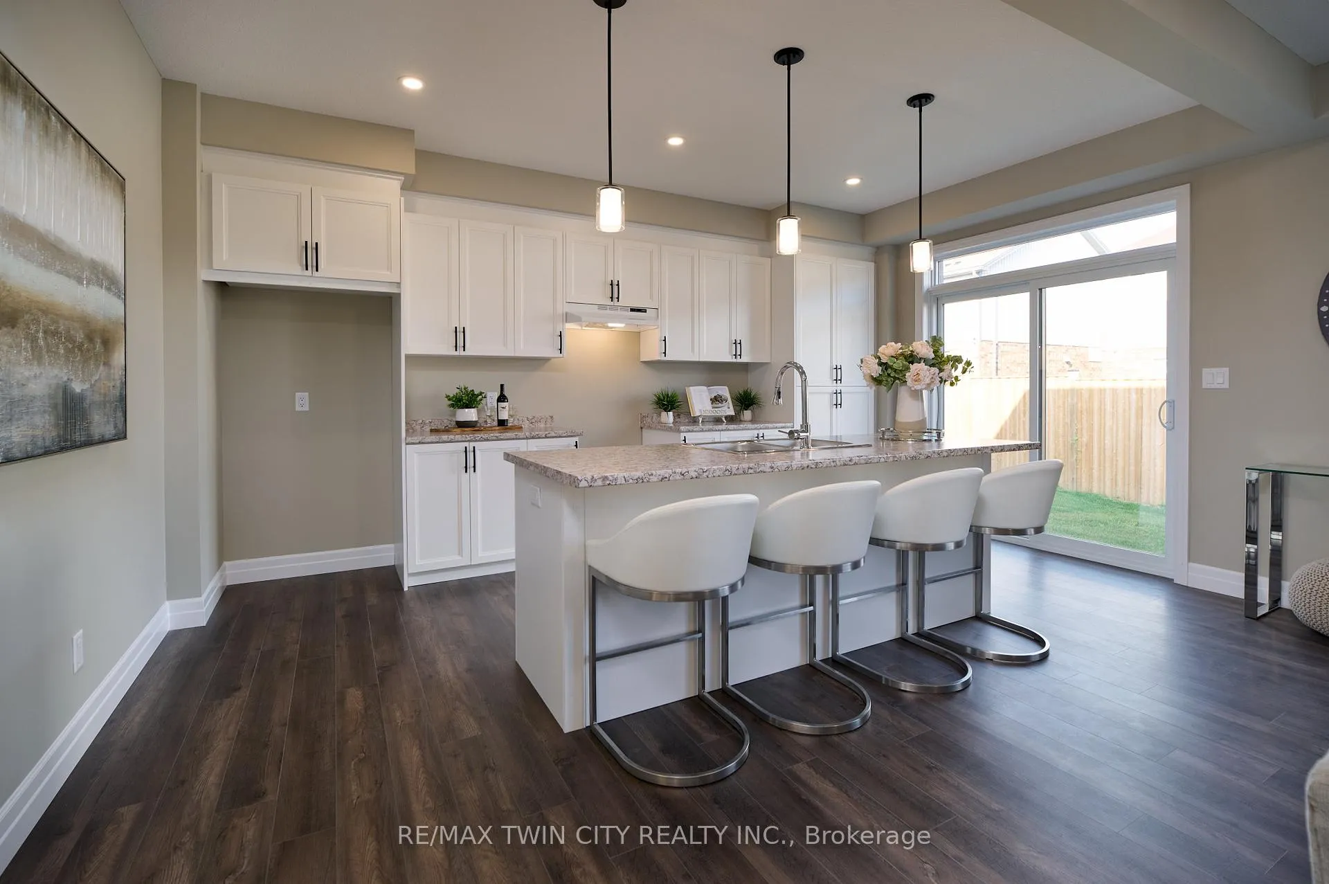 Photo 17 of 364 Chokecherry Crescent, Waterloo — HOMEH
