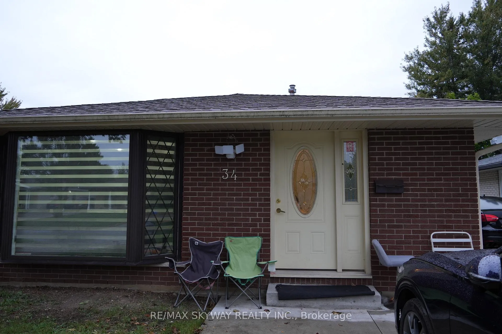 Photo 1 of 34 Appalachian Crescent, Kitchener — HOMEH