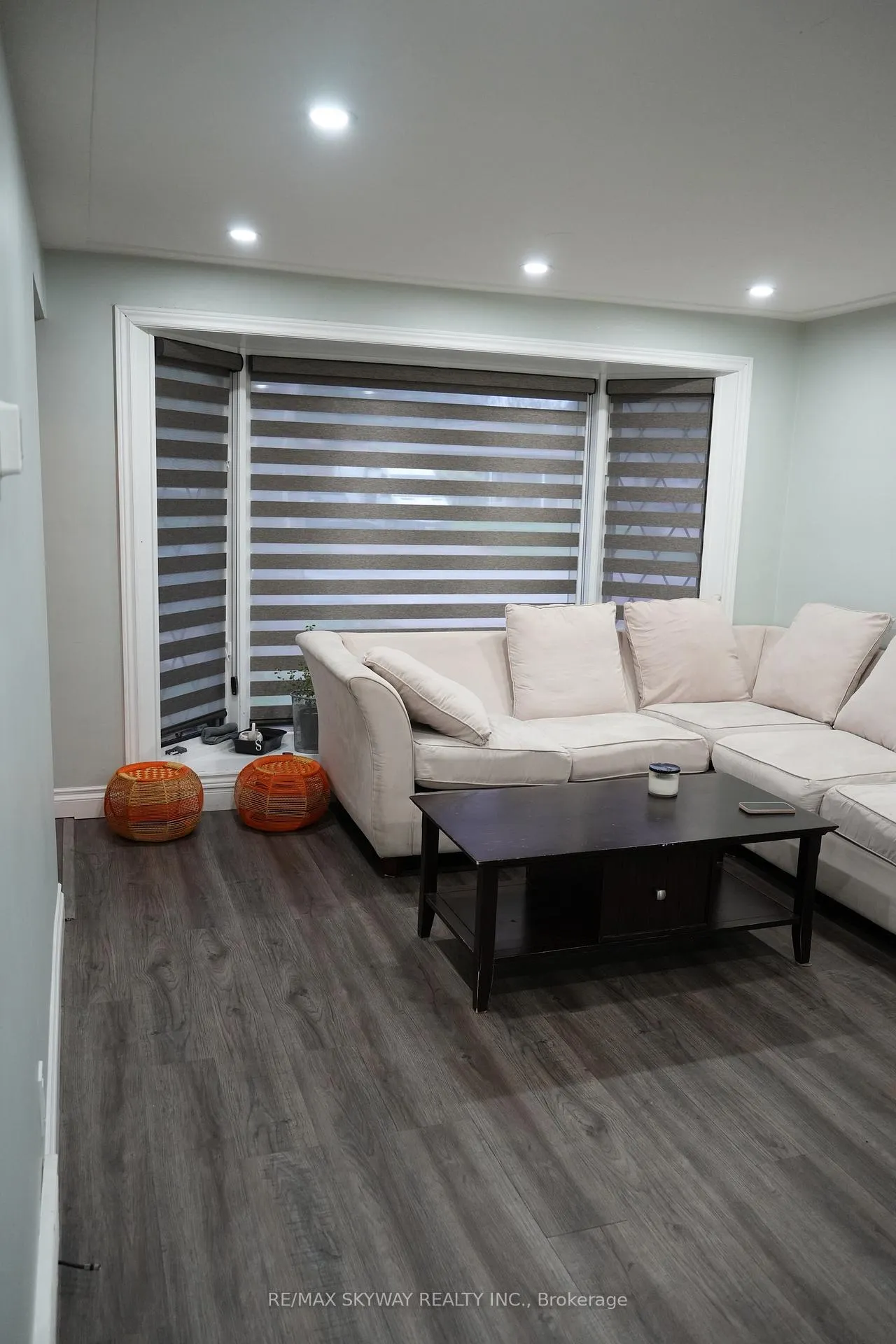Photo 4 of 34 Appalachian Crescent, Kitchener — HOMEH