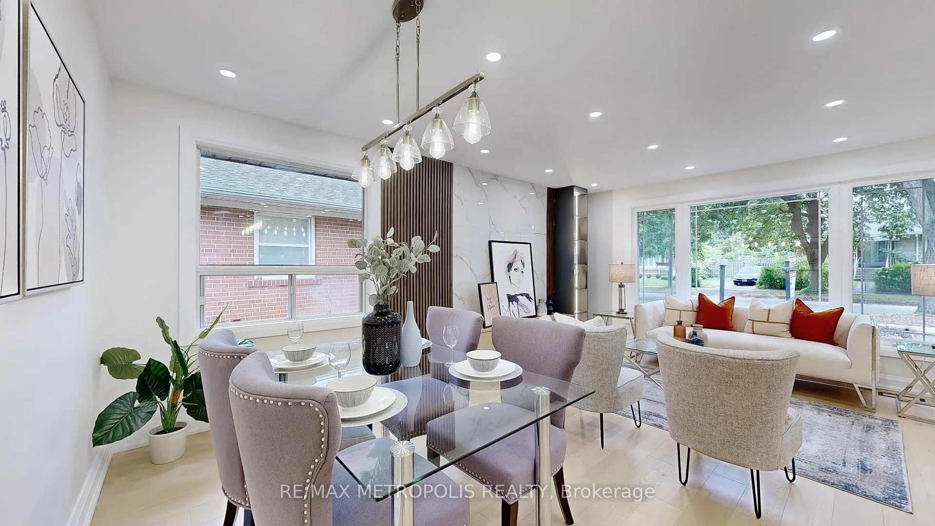 Photo 11 of 81 Sedgemount Drive, Scarborough, Woburn — HOMEH