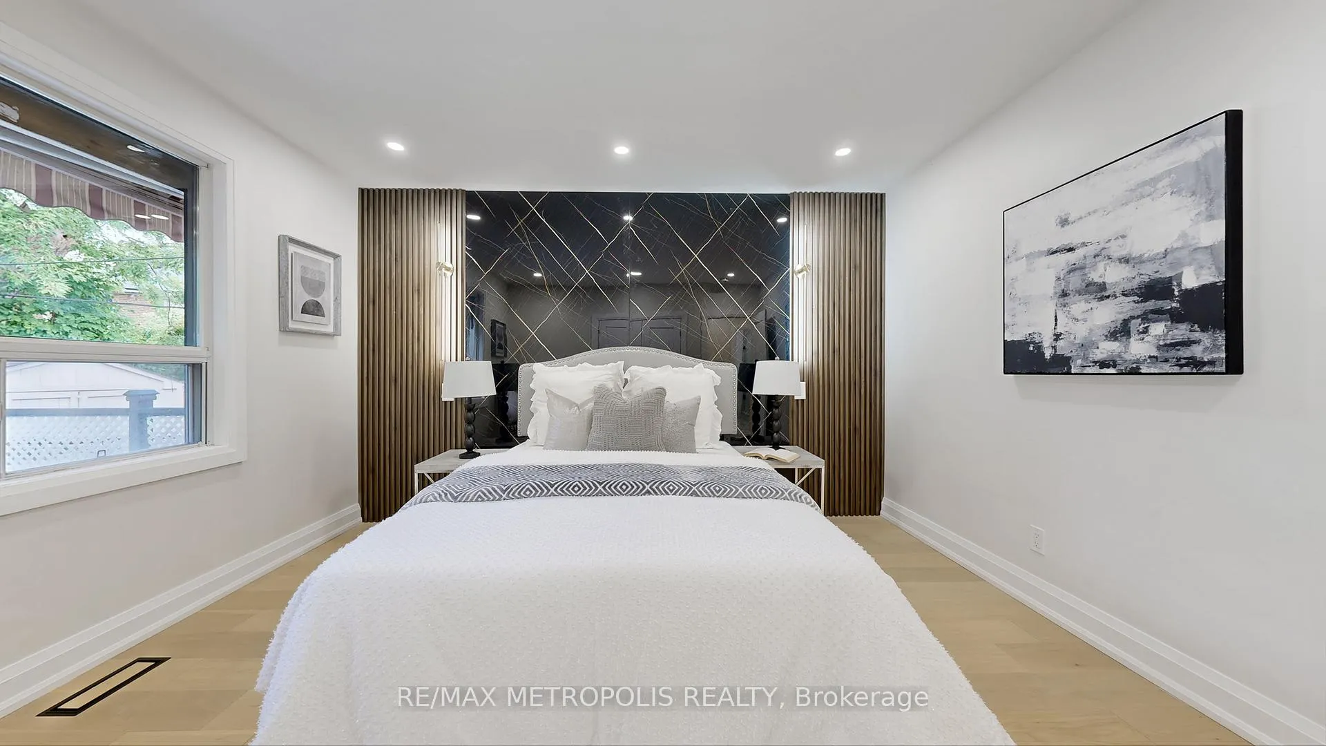Photo 17 of 81 Sedgemount Drive, Scarborough, Woburn — HOMEH