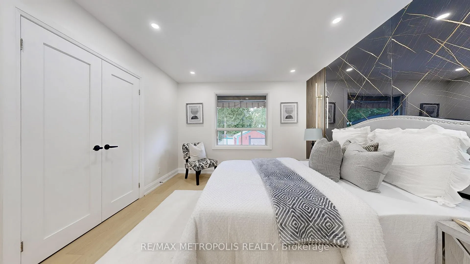 Photo 18 of 81 Sedgemount Drive, Scarborough, Woburn — HOMEH