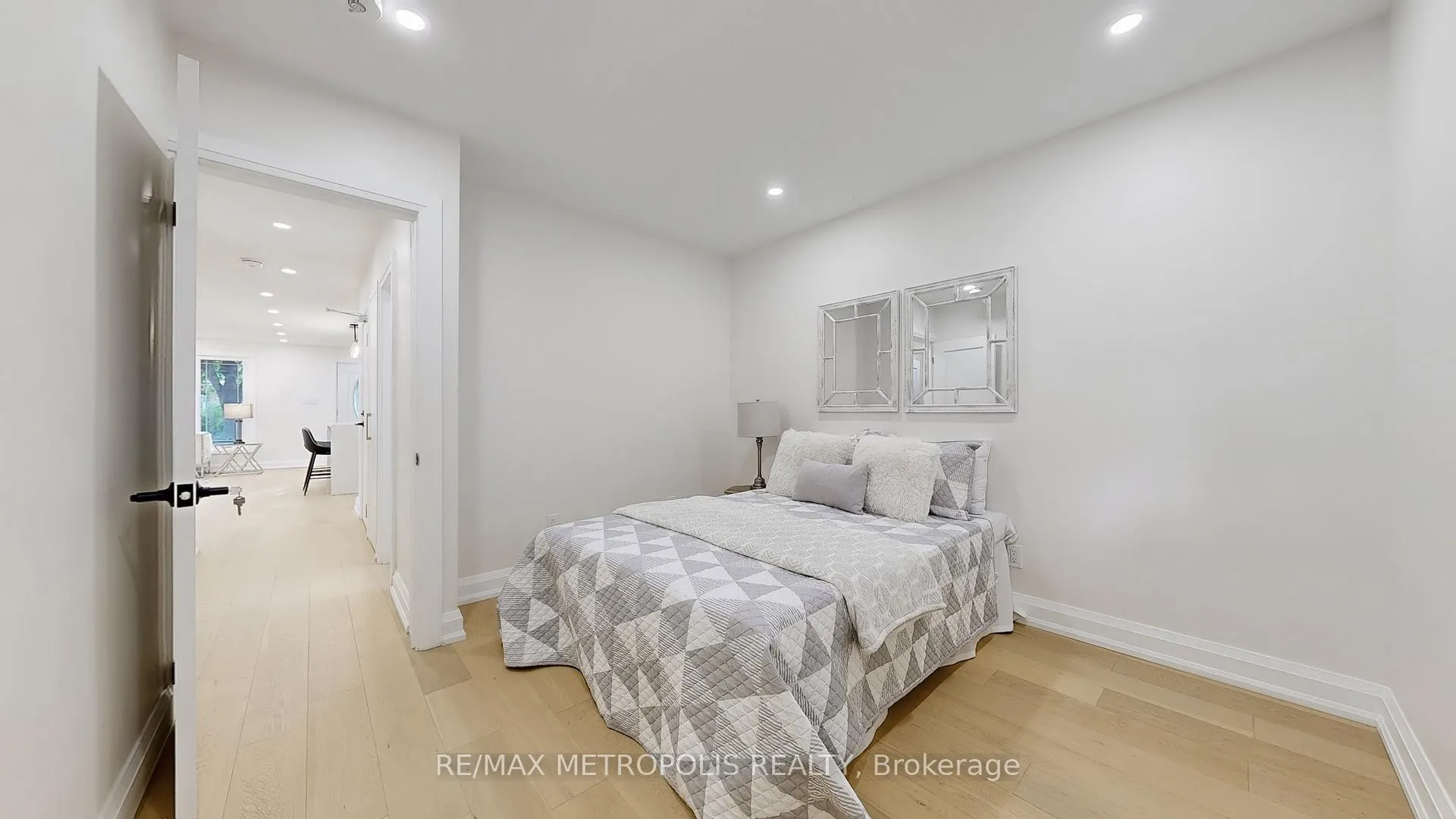 Photo 21 of 81 Sedgemount Drive, Scarborough, Woburn — HOMEH