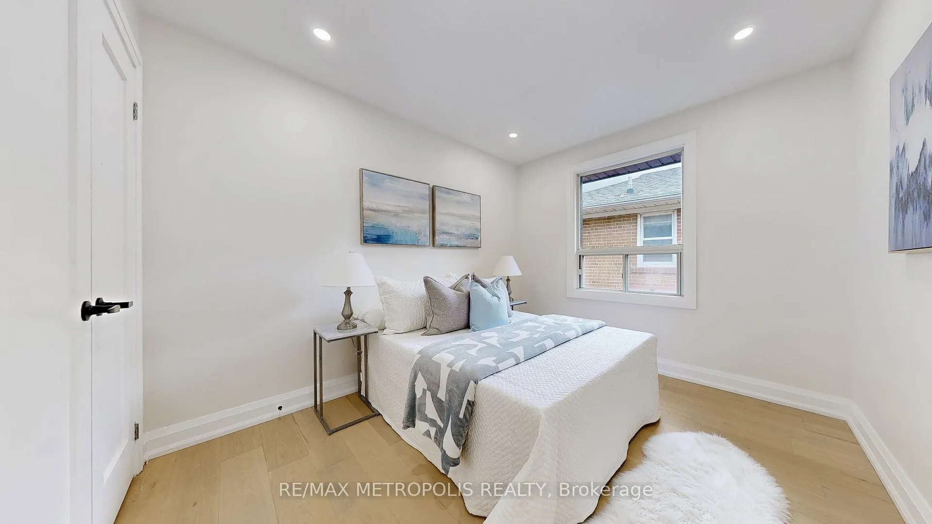 Photo 23 of 81 Sedgemount Drive, Scarborough, Woburn — HOMEH