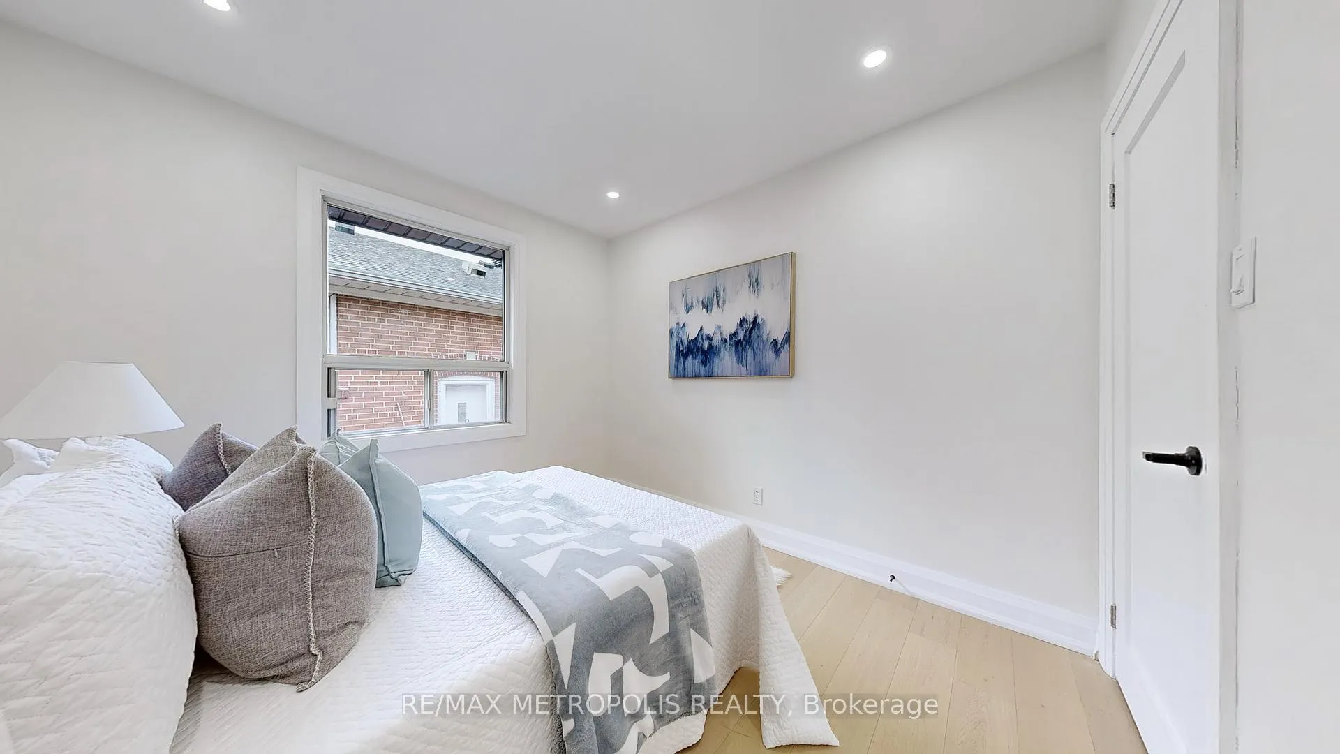 Photo 26 of 81 Sedgemount Drive, Scarborough, Woburn — HOMEH