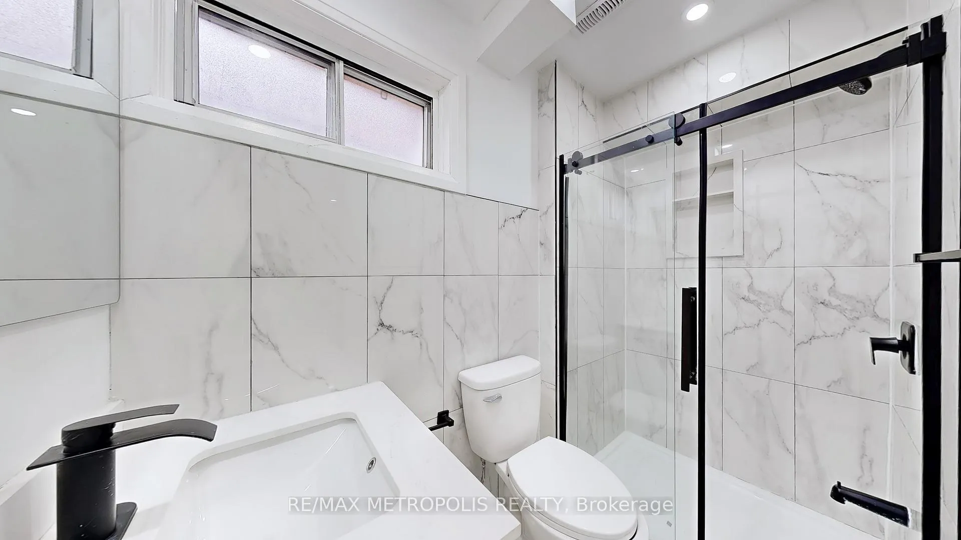 Photo 37 of 81 Sedgemount Drive, Scarborough, Woburn — HOMEH