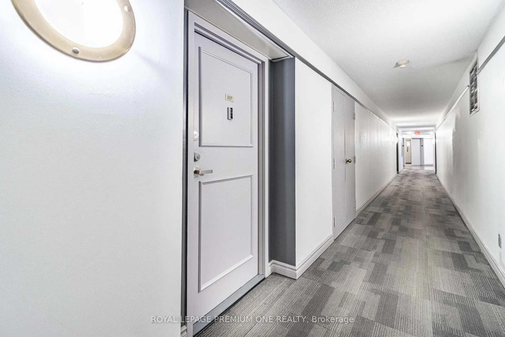 Photo 7 of Unit 207, 100 Arbors Lane, Vaughan, West Woodbridge — HOMEH