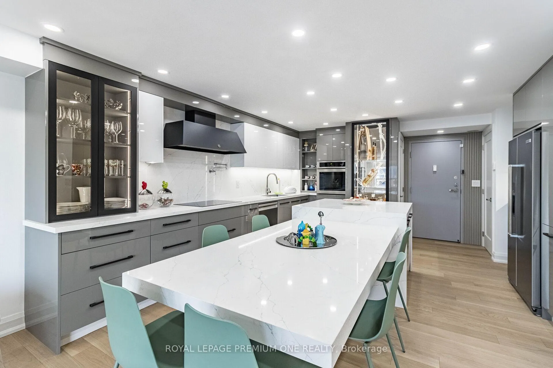 Photo 17 of Unit 207, 100 Arbors Lane, Vaughan, West Woodbridge — HOMEH