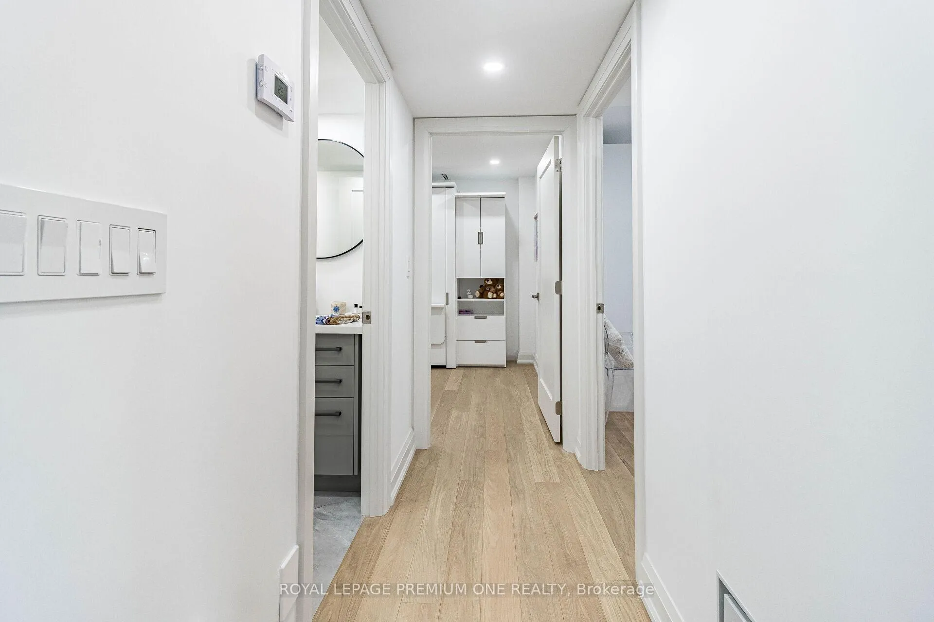 Photo 28 of Unit 207, 100 Arbors Lane, Vaughan, West Woodbridge — HOMEH