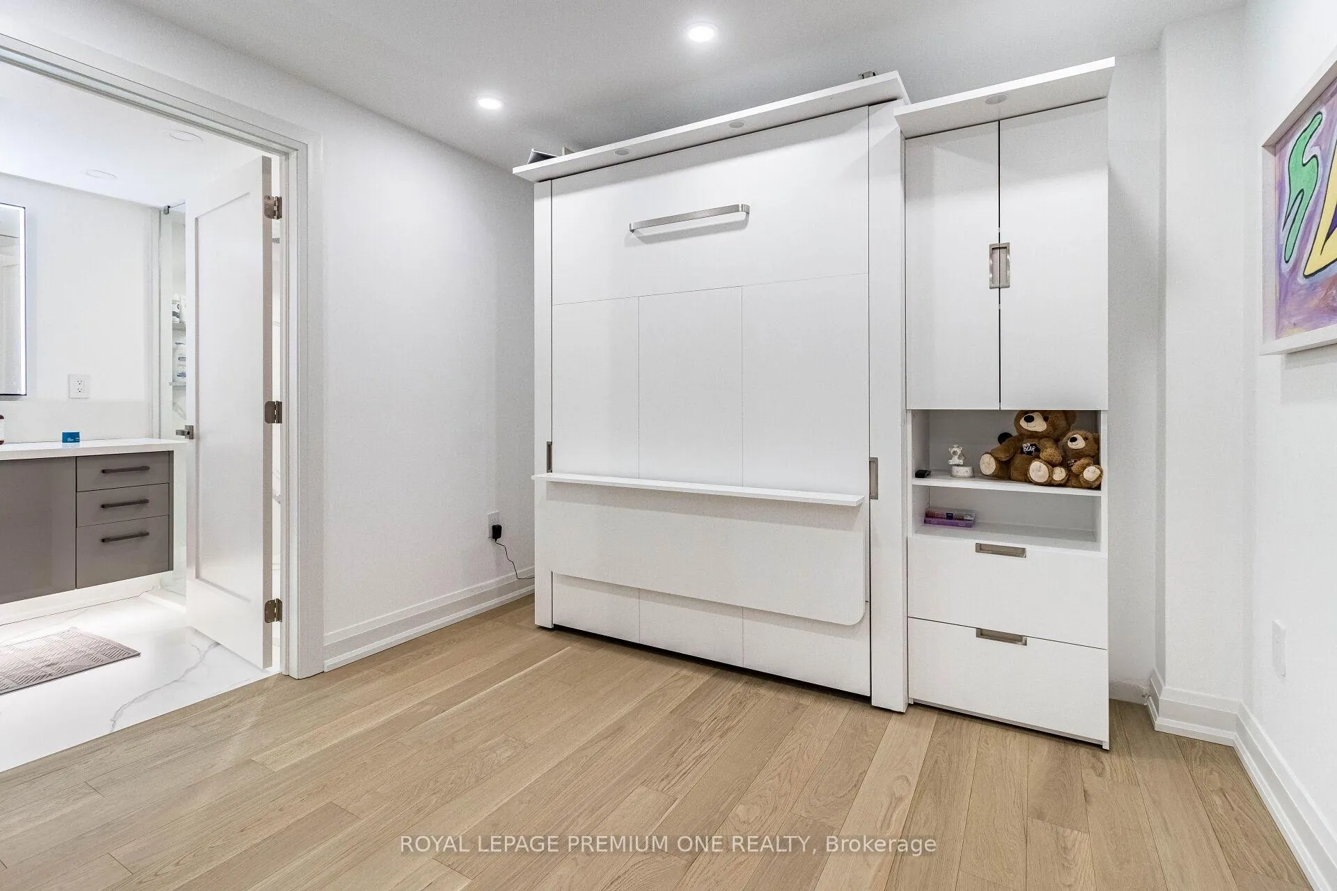 Photo 35 of Unit 207, 100 Arbors Lane, Vaughan, West Woodbridge — HOMEH