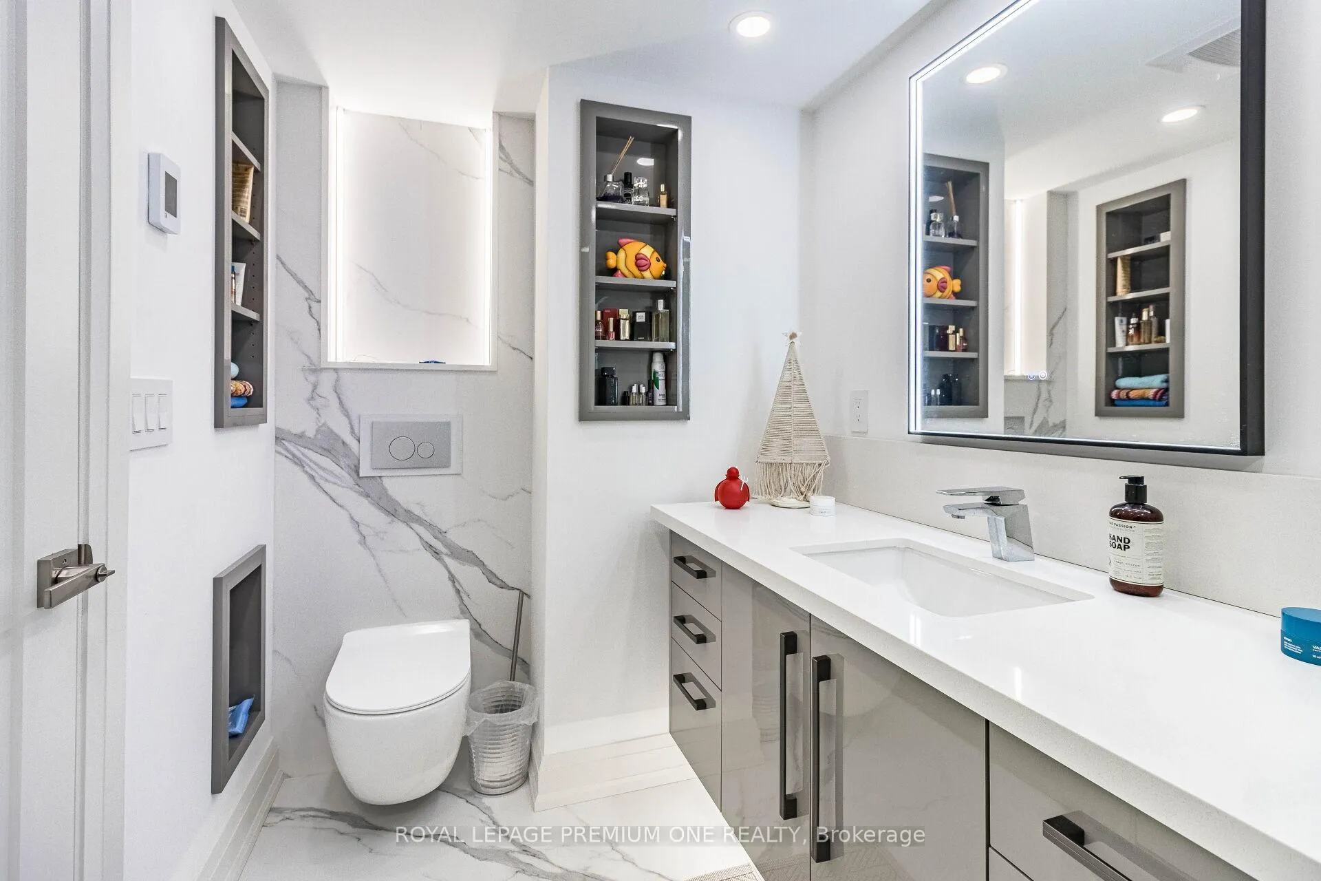 Photo 41 of Unit 207, 100 Arbors Lane, Vaughan, West Woodbridge — HOMEH