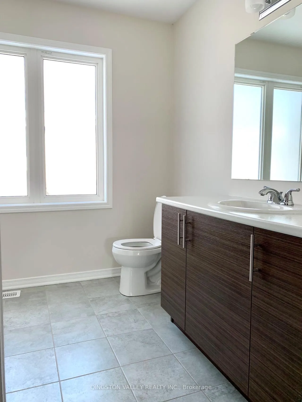 Photo 14 of 850 Element Private, Ottawa, Kanata - Emerald Meadows/Trailwest — HOMEH