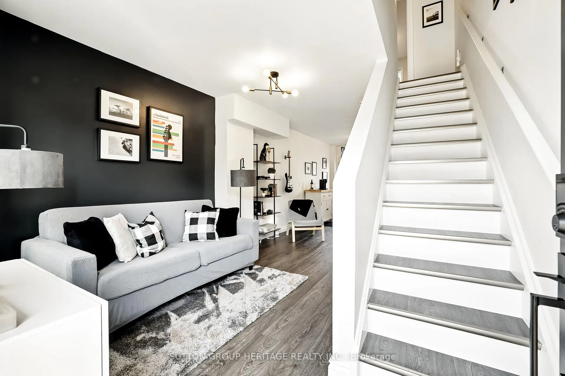 Photo 4 of 152 Olive Avenue, Oshawa, Central — HOMEH