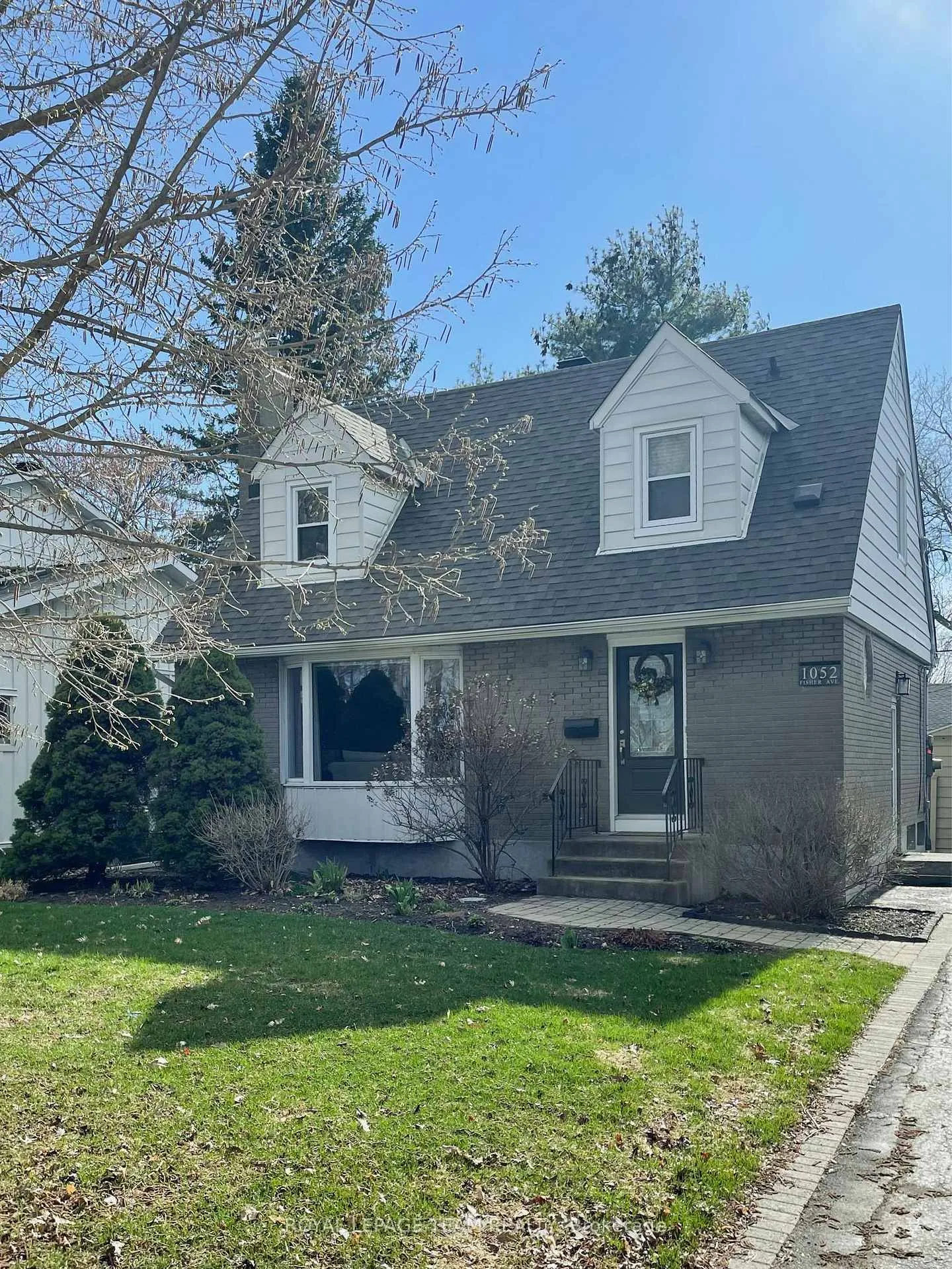 Front of 1052 Fisher Avenue