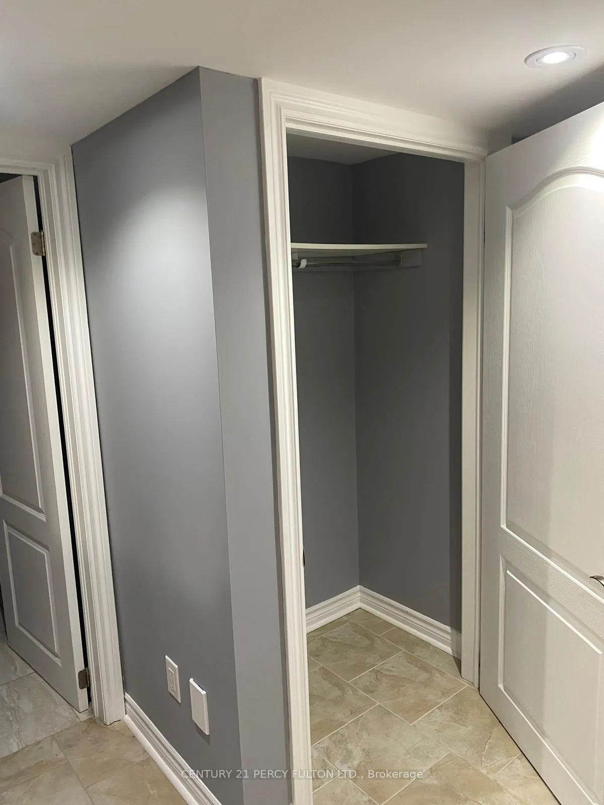 Photo 10 of 49 Game Creek Crescent N, Brampton, Northwest Sandalwood Parkway — HOMEH