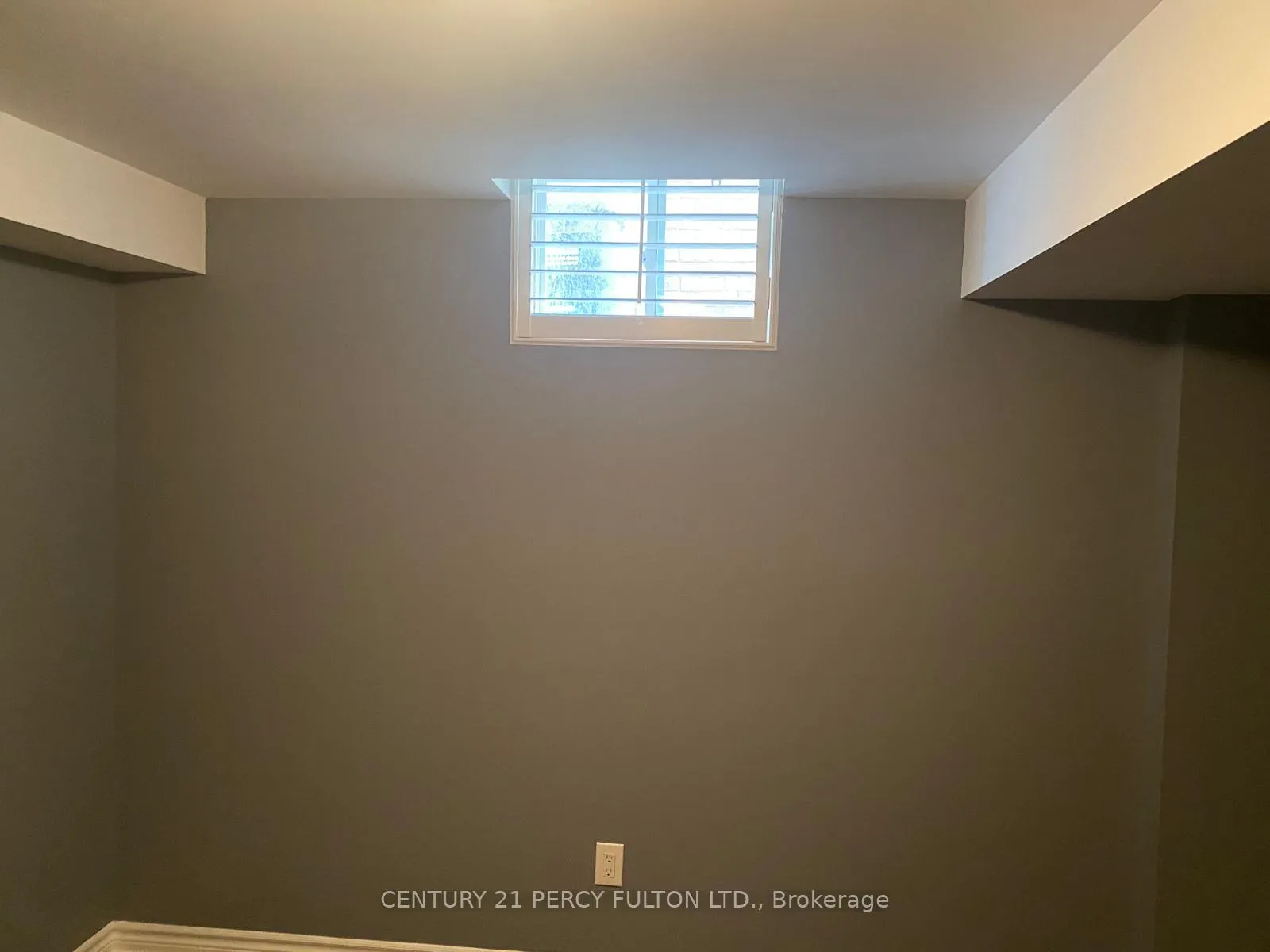 Photo 17 of 49 Game Creek Crescent N, Brampton, Northwest Sandalwood Parkway — HOMEH