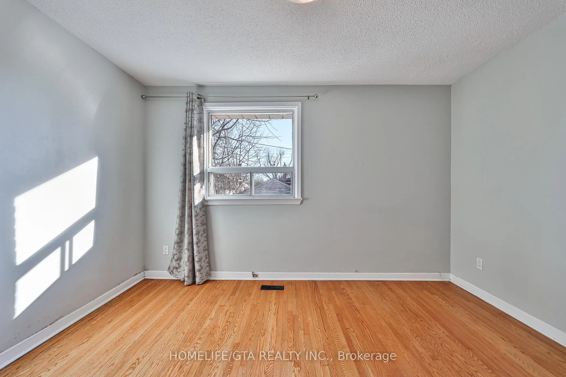 Photo 126 of 79 Mountland Drive, Scarborough, Woburn — HOMEH