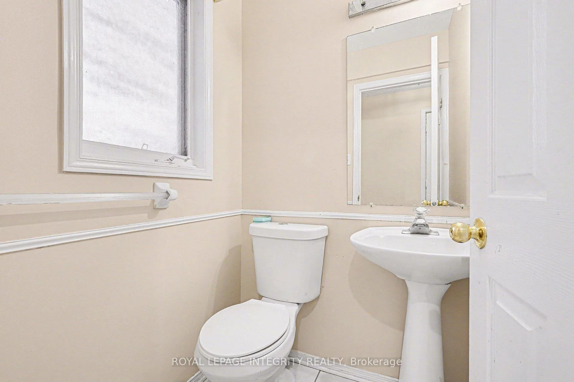 Photo 9 of 206 Beatrice Drive, Ottawa, Barrhaven - Longfields — HOMEH