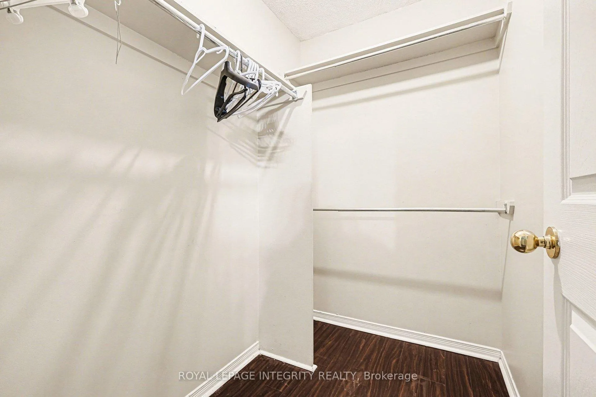 Photo 13 of 206 Beatrice Drive, Ottawa, Barrhaven - Longfields — HOMEH
