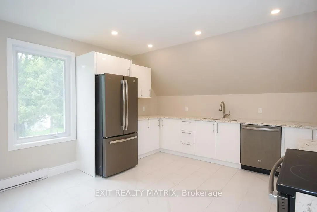 Photo 11 of Unit Unit 2, 1429 Meadow Drive, Ottawa, Greely — HOMEH