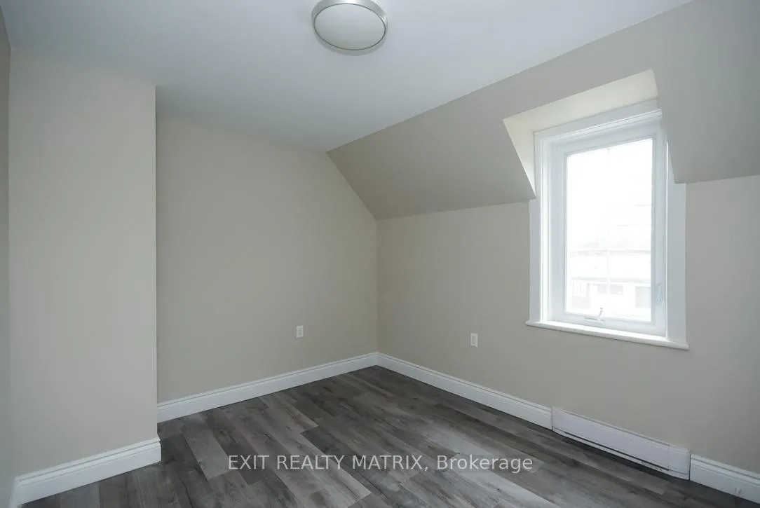 Photo 25 of Unit Unit 2, 1429 Meadow Drive, Ottawa, Greely — HOMEH
