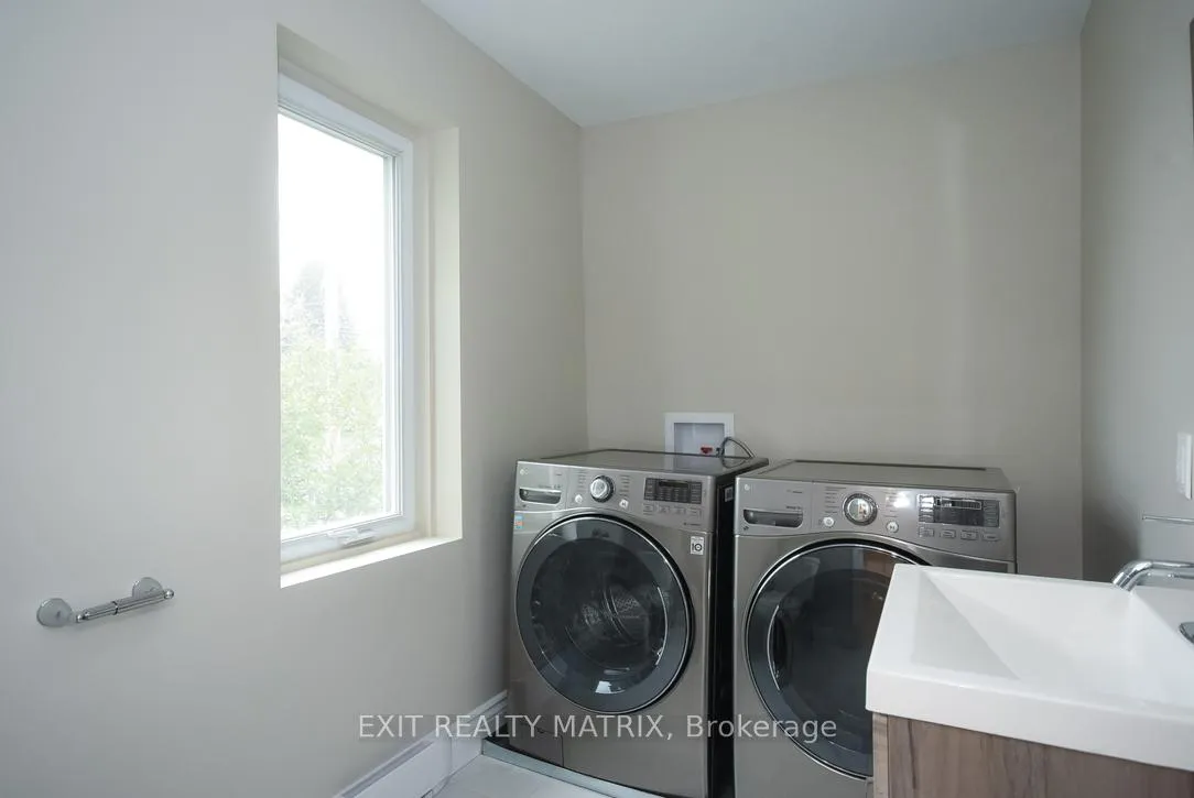 Photo 26 of Unit Unit 2, 1429 Meadow Drive, Ottawa, Greely — HOMEH
