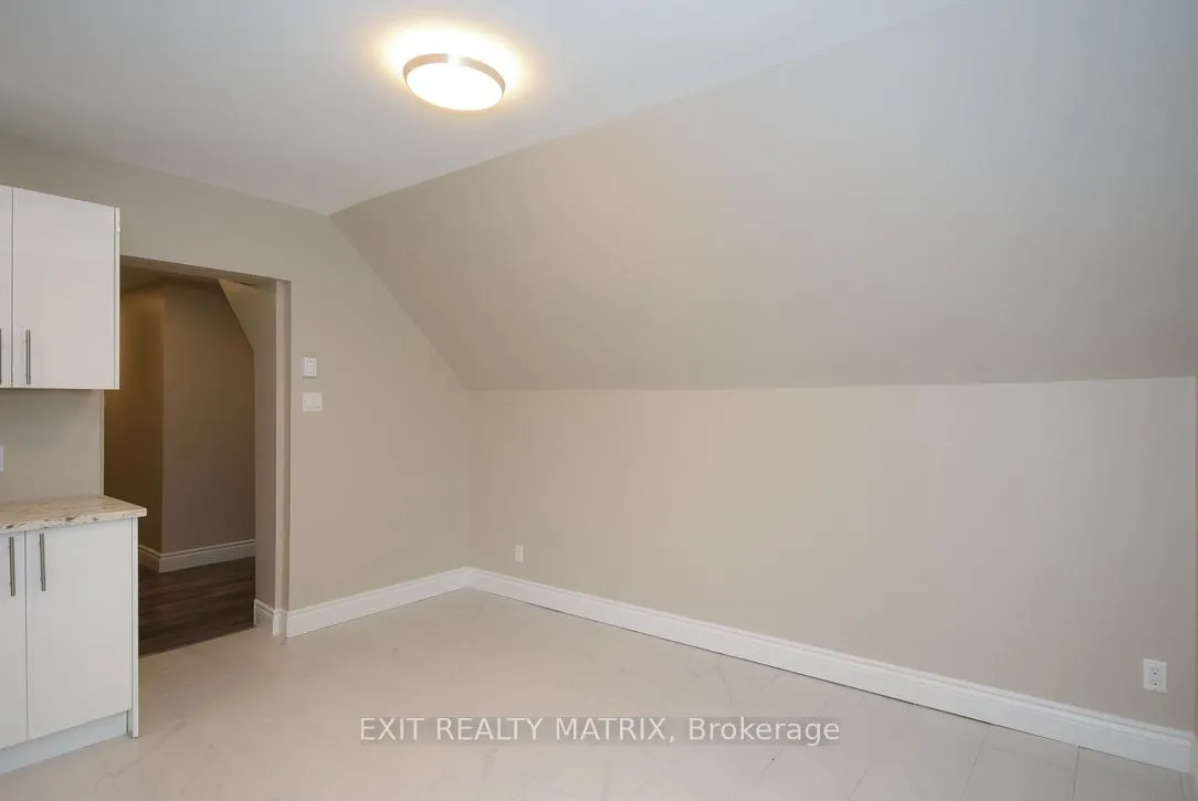 Photo 29 of Unit Unit 2, 1429 Meadow Drive, Ottawa, Greely — HOMEH