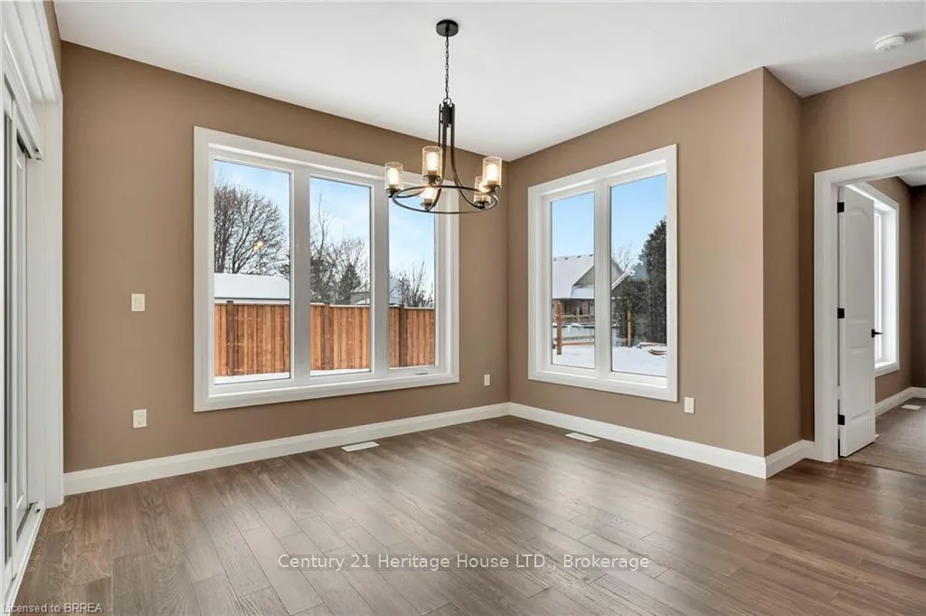Photo 7 of Unit 19, 68 Cedar Street, Brant, Paris — HOMEH