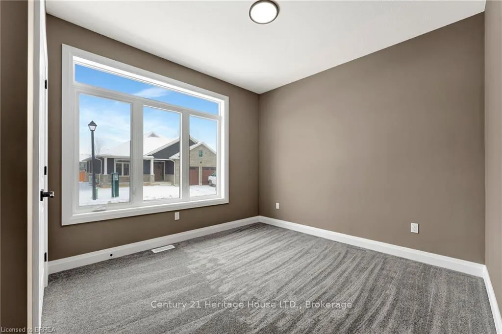Photo 14 of Unit 19, 68 Cedar Street, Brant, Paris — HOMEH