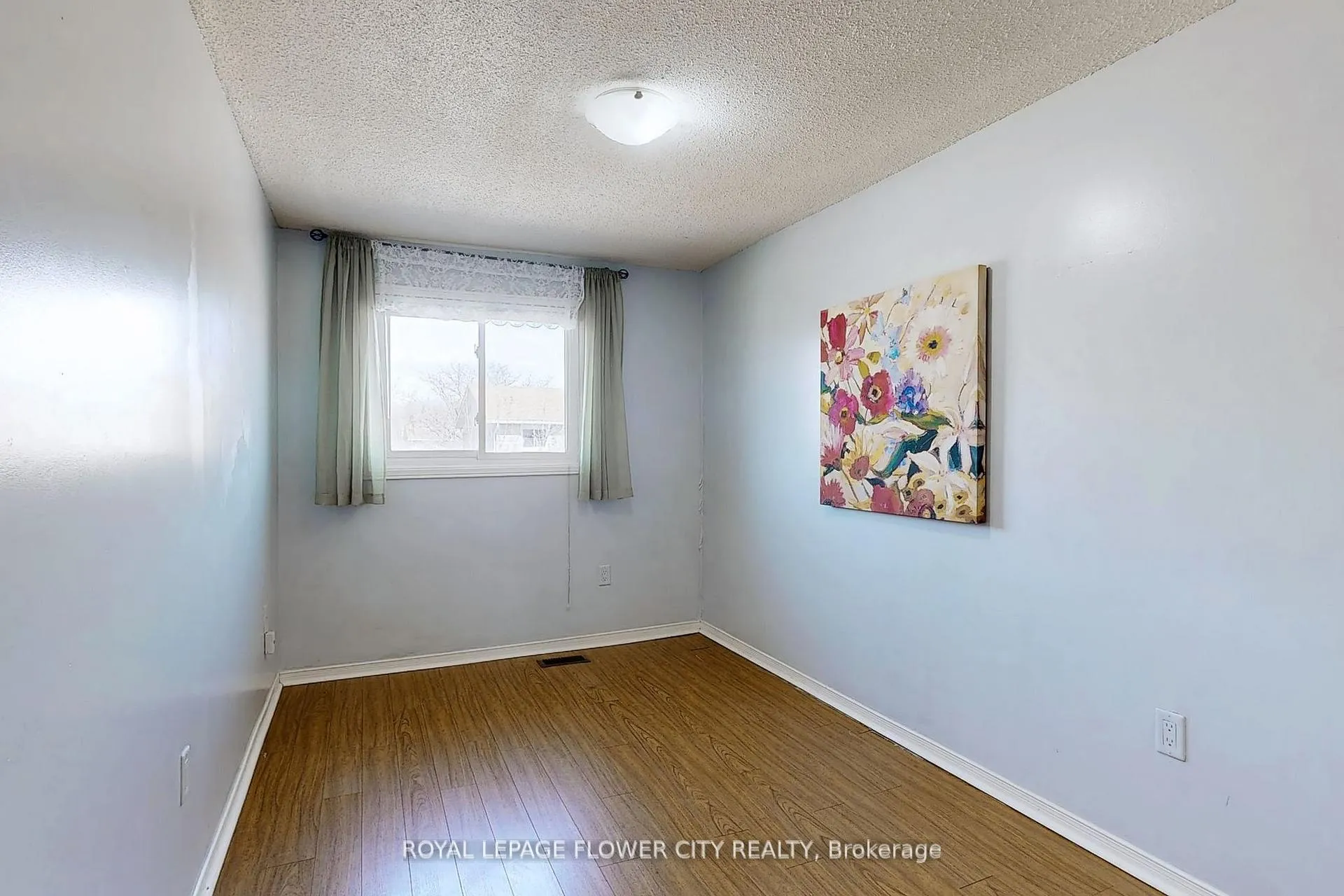 Photo 17 of Unit 43, 1155 Paramount Drive, Hamilton, Stoney Creek — HOMEH