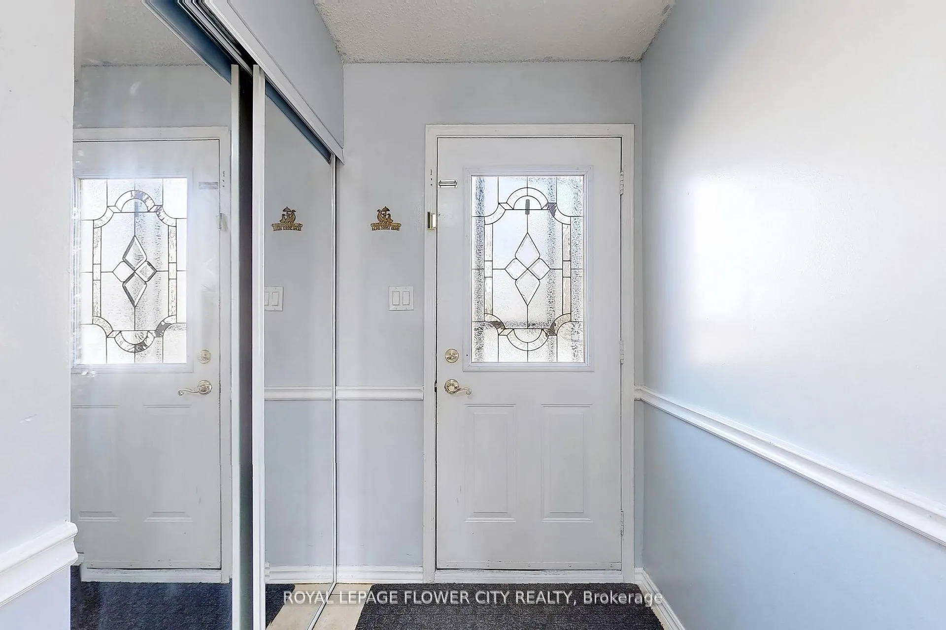 Photo 23 of Unit 43, 1155 Paramount Drive, Hamilton, Stoney Creek — HOMEH