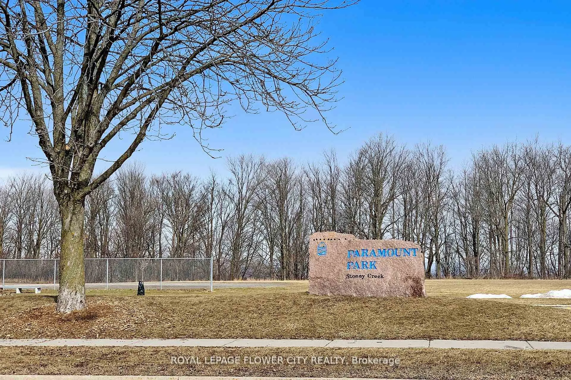 Photo 33 of Unit 43, 1155 Paramount Drive, Hamilton, Stoney Creek — HOMEH