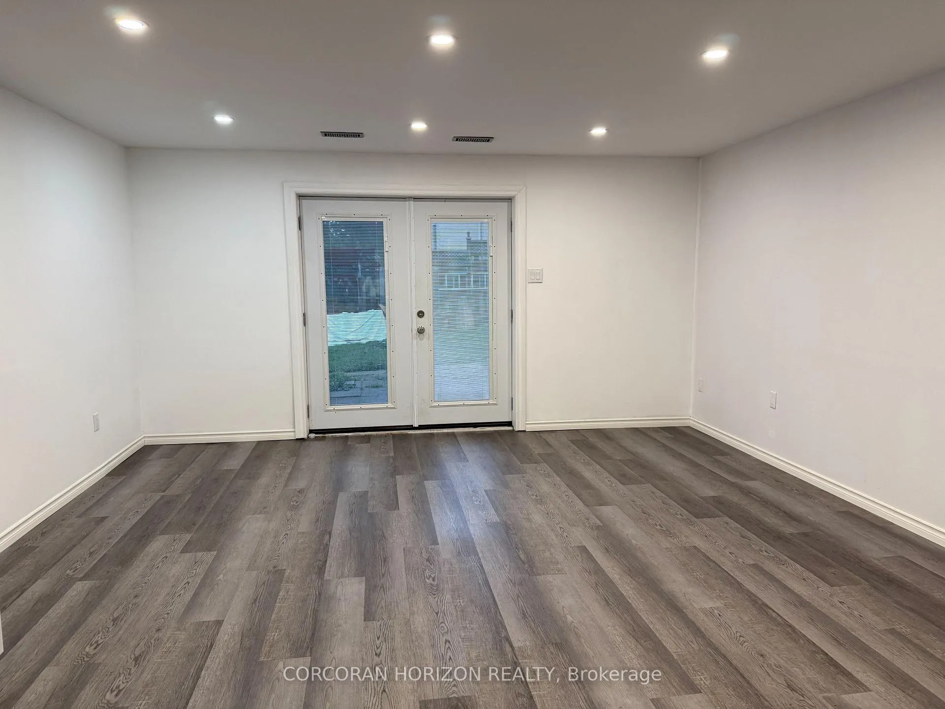 Photo 9 of Unit 2 (LOWER), 1271 Ottawa Street, Kitchener — HOMEH