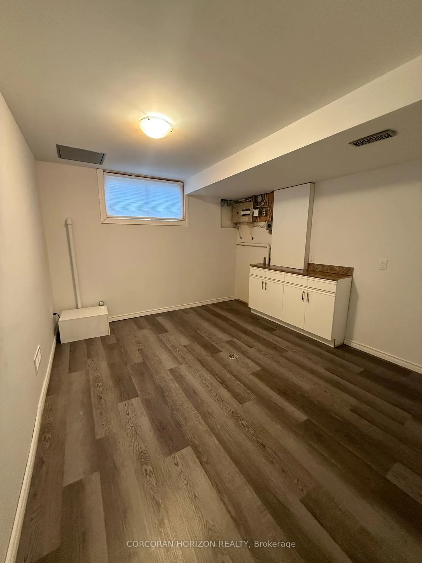 Photo 11 of Unit 2 (LOWER), 1271 Ottawa Street, Kitchener — HOMEH