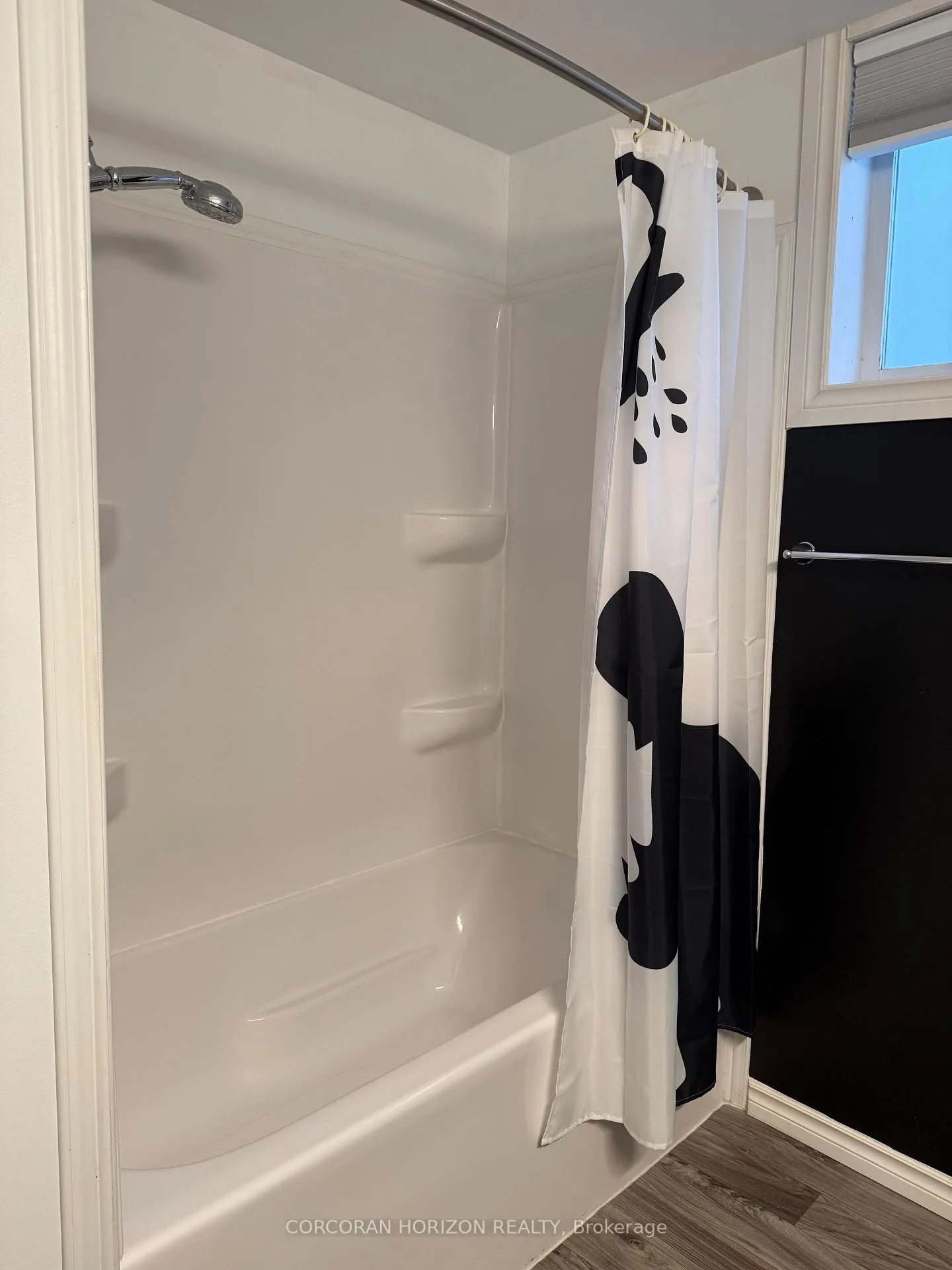 Photo 12 of Unit 2 (LOWER), 1271 Ottawa Street, Kitchener — HOMEH