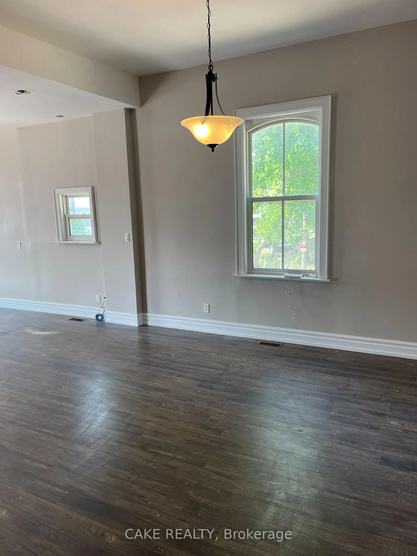 Photo 9 of Unit Main, 270 Main Street, King, Schomberg — HOMEH