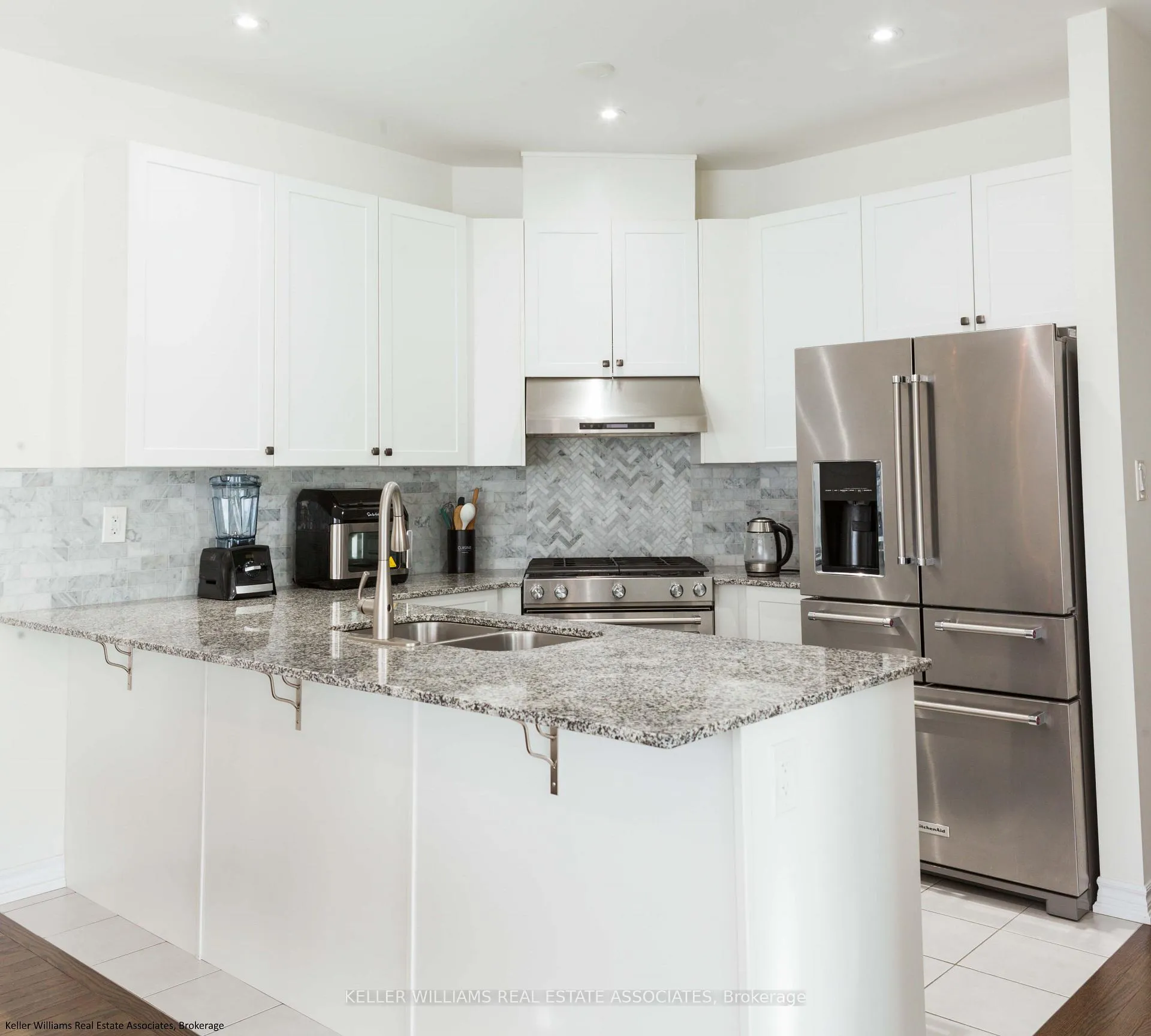 Photo 10 of 606 Bayport Boulevard, Midland — HOMEH